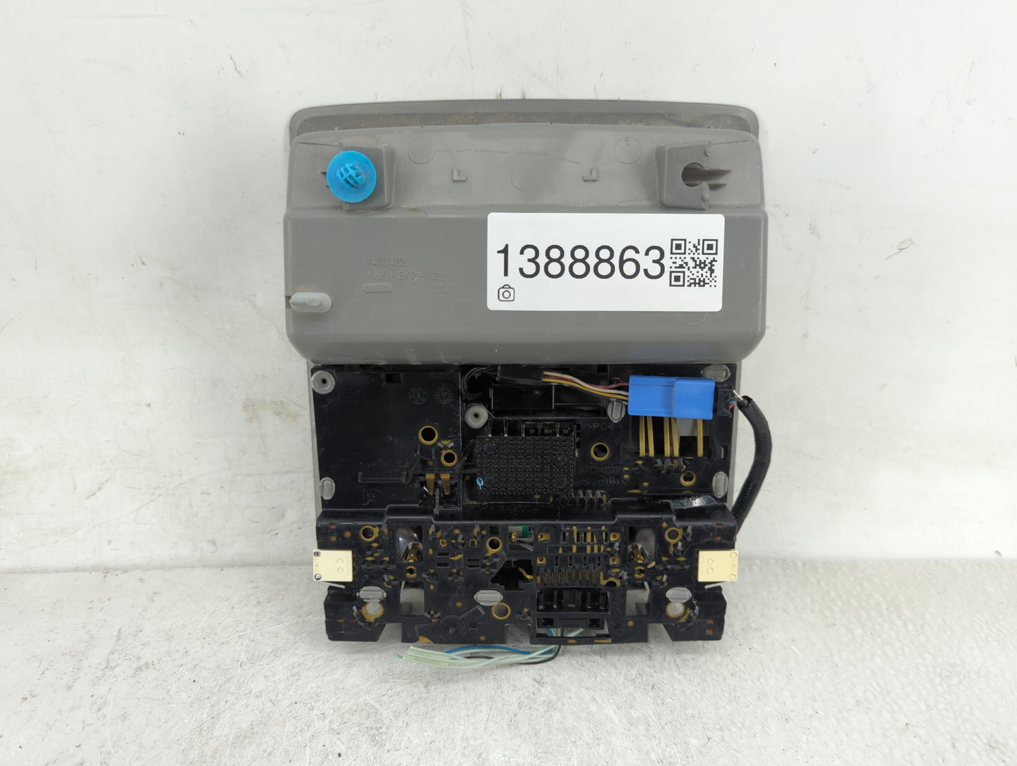 2008-2013 Toyota Highlander Overhead Roof Console - Oemusedautoparts1.com