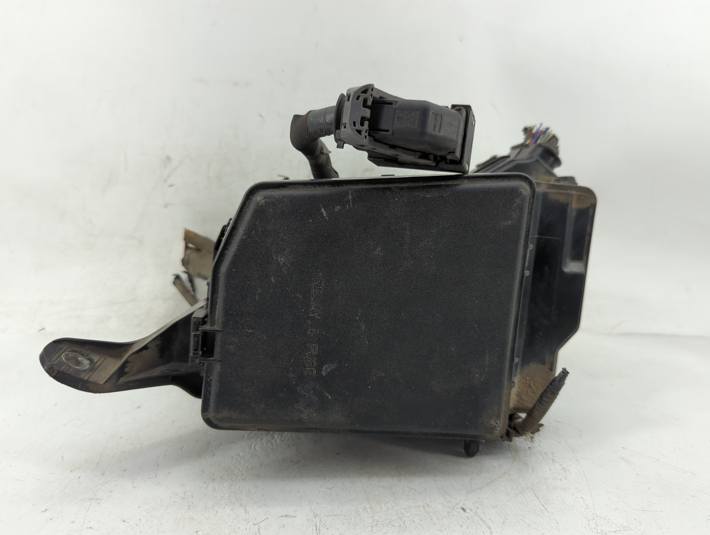 2011-2013 Toyota Highlander Fusebox Fuse Box Panel Relay Module Fits Fits 2011 2012 2013 OEM Used Auto Parts - Oemusedautopa