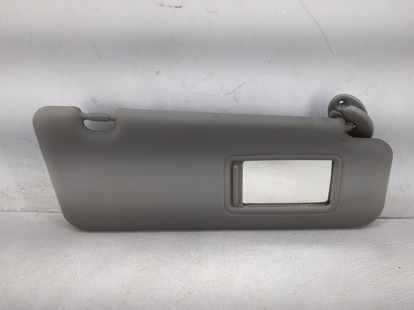 2011-2013 Toyota Highlander Sun Visor Shade Replacement Passenger Right Mirror Fits Fits 2011 2012 2013 OEM Used Auto Parts 