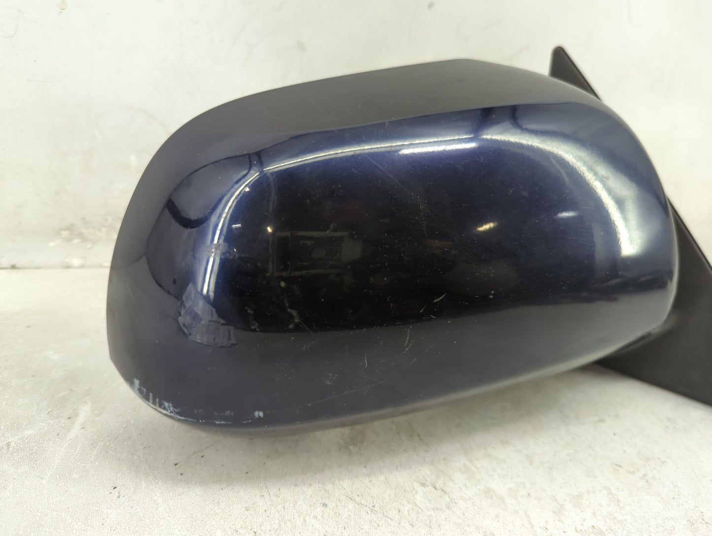 2008-2013 Toyota Highlander Passenger Side View Mirror - Right Door Mirror OEM Used - Oemusedautoparts1.com
