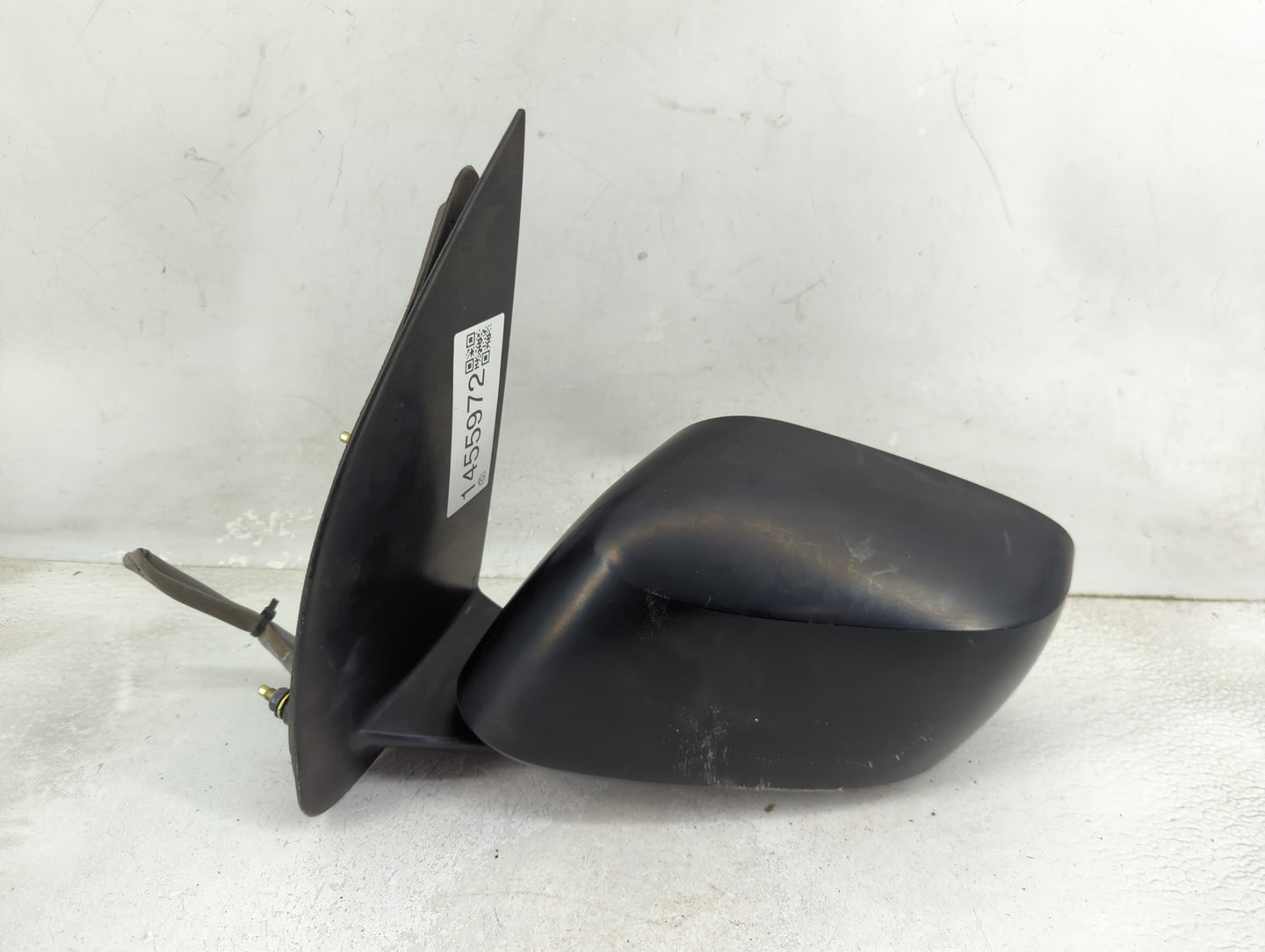 2008-2013 Toyota Highlander Driver Side View Mirror - Left Door Mirror OEM Used - Oemusedautoparts1.com