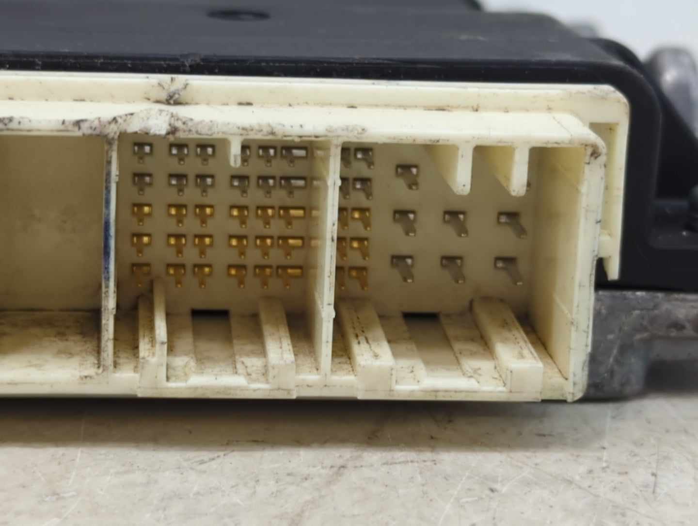 2013 Toyota Highlander PCM Engine Control Computer ECU ECM PCU OEM P/N:89661-0E630 TN275500-5530 Fits OEM Used Auto Parts - 