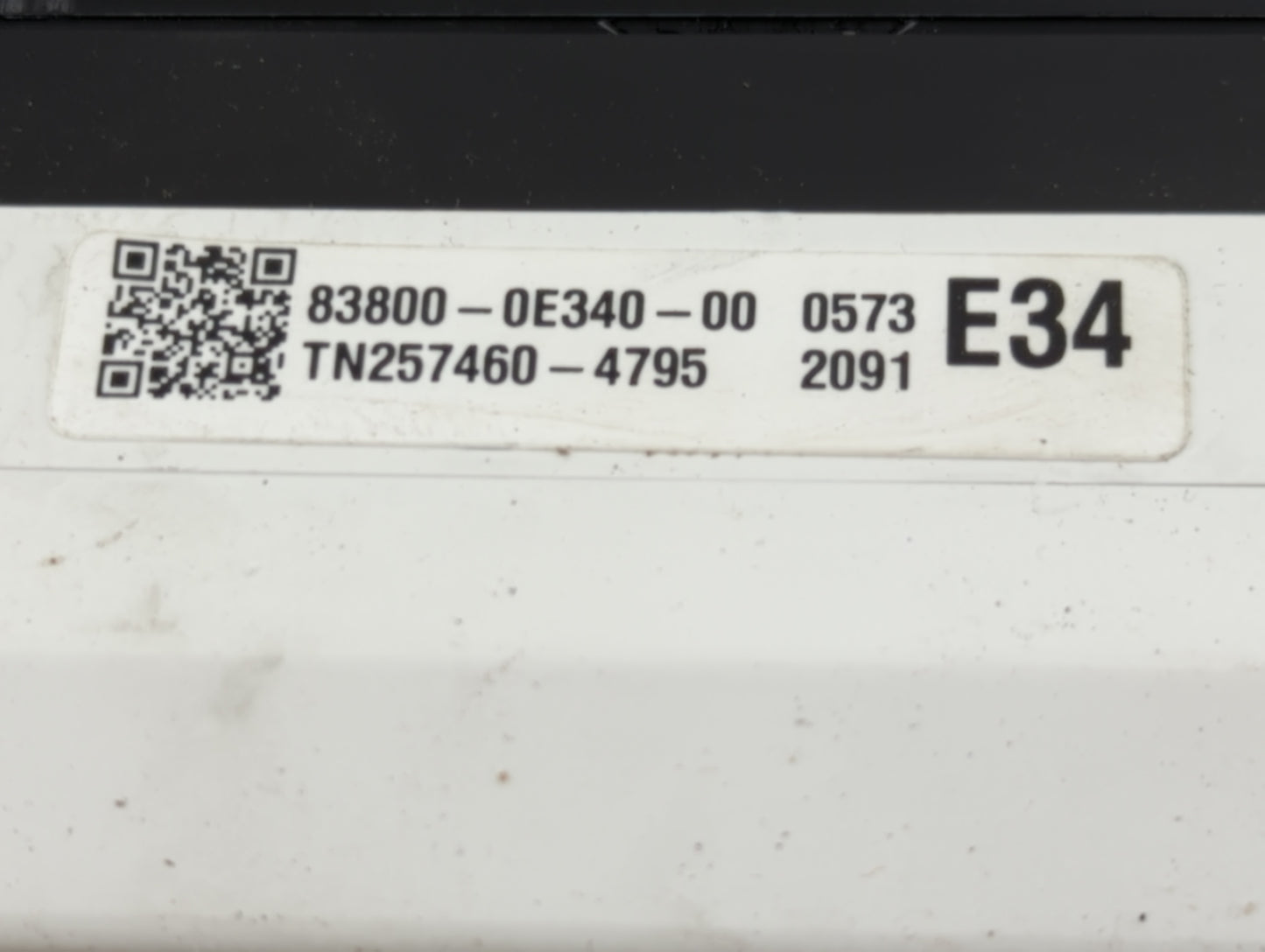 2011-2013 Toyota Highlander Instrument Cluster Speedometer Gauges P/N:83800-0E340-00 TN257460-4795 Miles:105K Fits OEM Used 