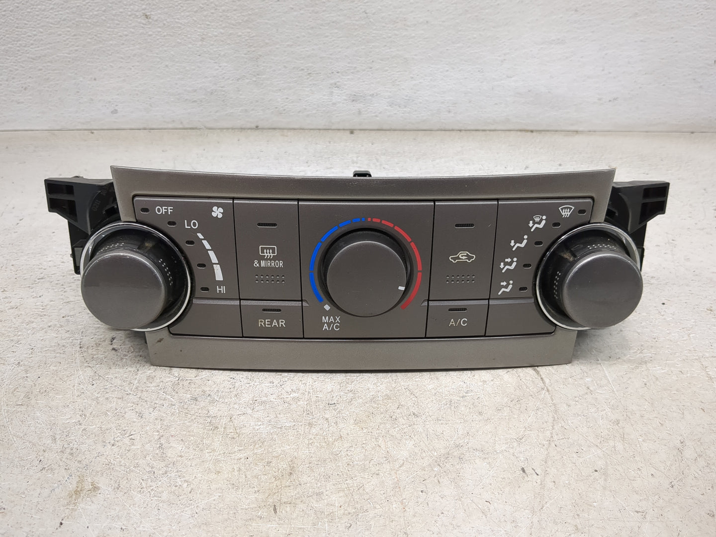 2011-2013 Toyota Highlander Climate Control Module Temperature AC/Heater Replacement P/N:249603Z2T 55900-0E230 Fits OEM Used