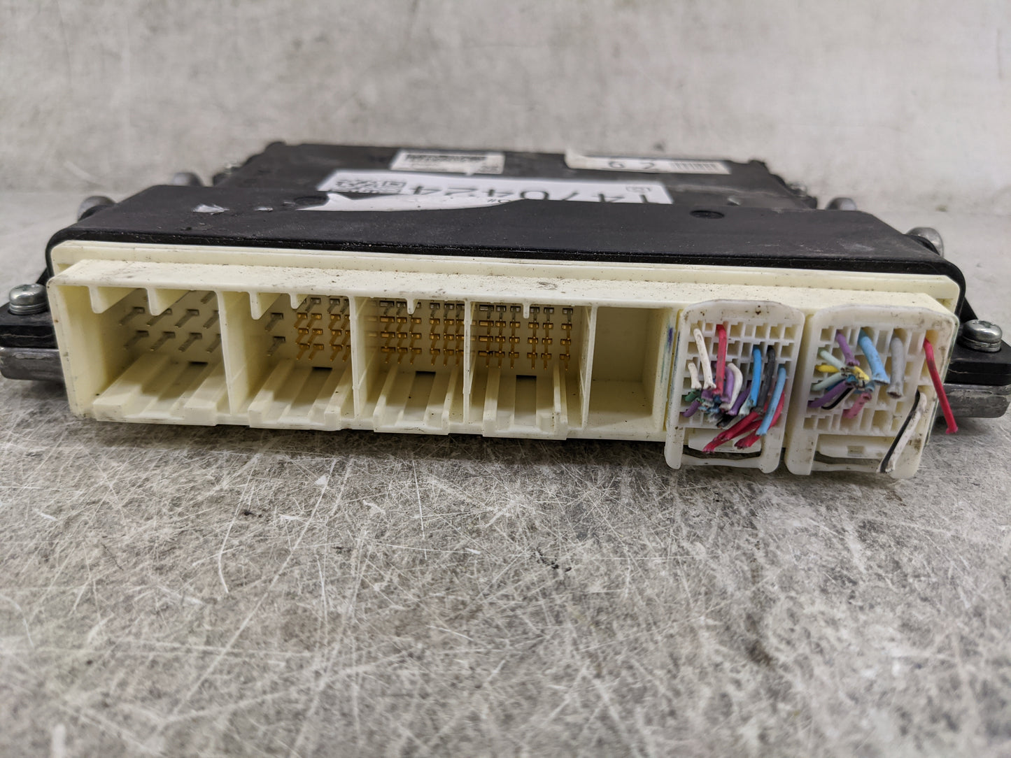 2013 Toyota Highlander PCM Engine Control Computer ECU ECM PCU OEM P/N:89661-0E620 TN275500-5520 Fits OEM Used Auto Parts - 