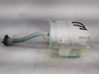 2008-2013 Toyota Highlander Windshield Washer Fluid Reservoir Bottle Oem 1473831 - Oemusedautoparts1.com
