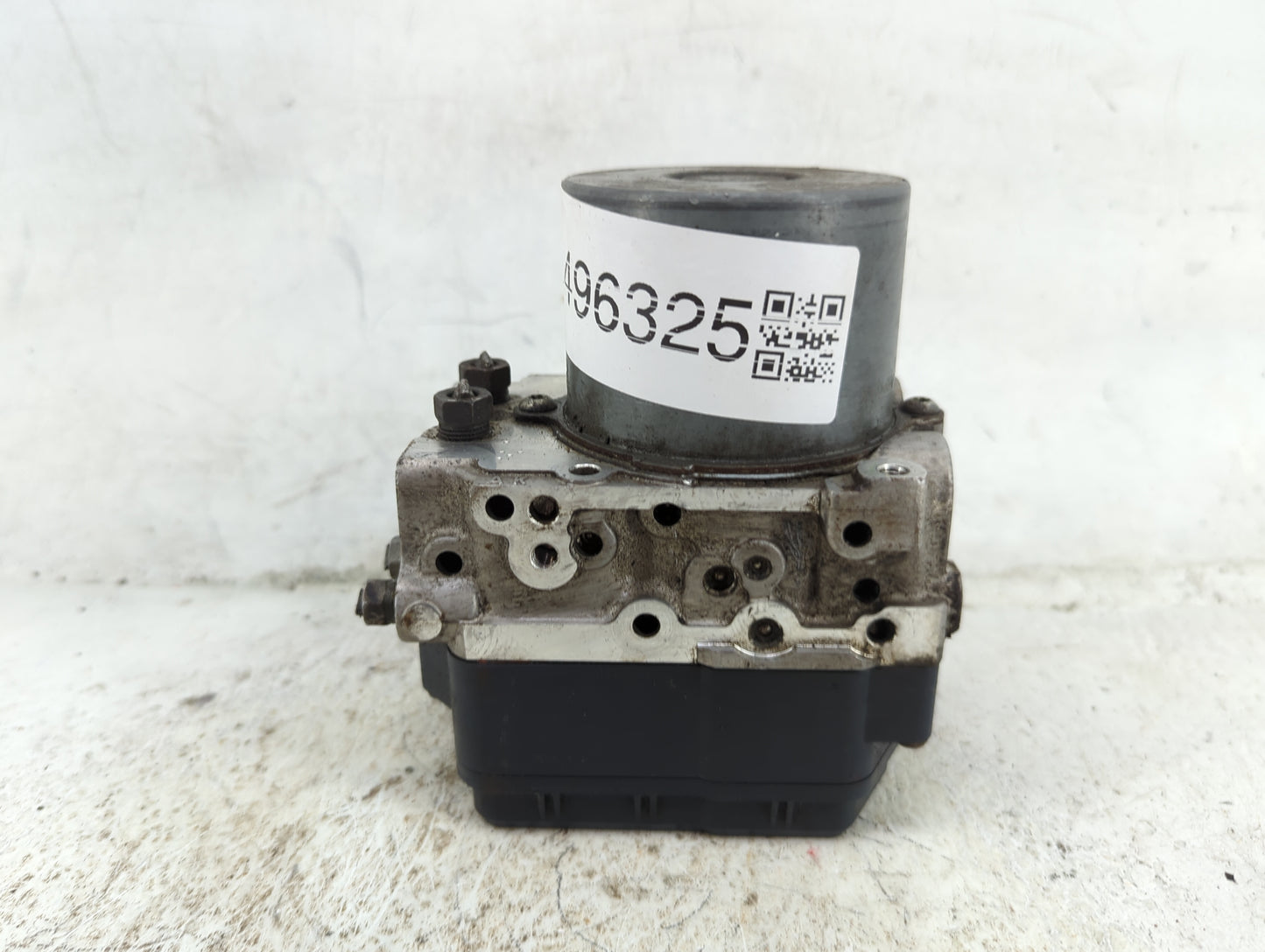2013 Toyota Highlander ABS Pump Control Module Replacement P/N:250502 Fits OEM Used Auto Parts - Oemusedautoparts1.com