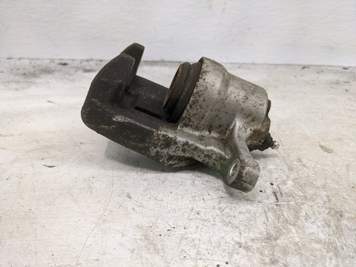 Toyota Highlander Front Driver Left Brake Caliper - Oemusedautoparts1.com