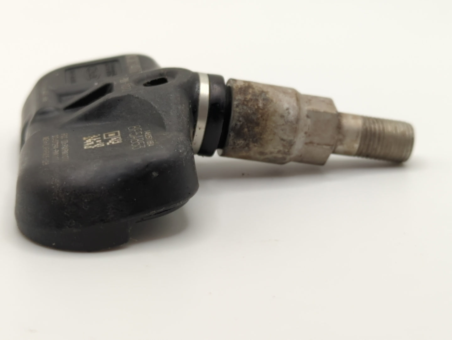 2013 Toyota Highlander Tire Pressure Monitoring System Sensor Tpms - Oemusedautoparts1.com
