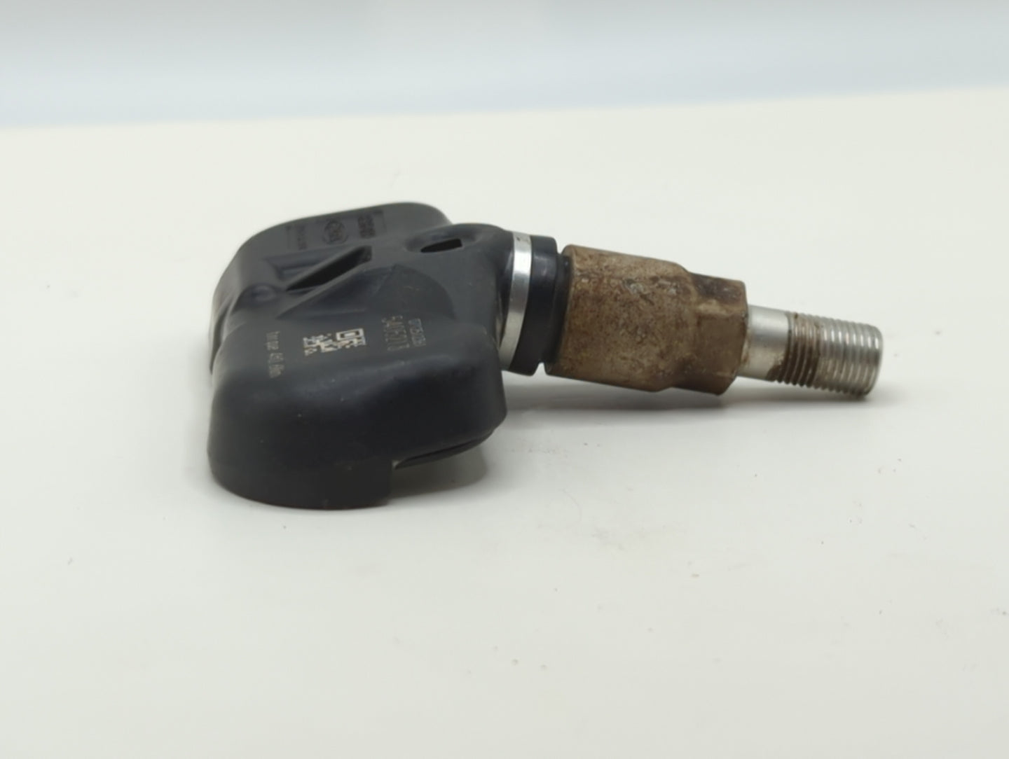 2013 Toyota Highlander Tire Pressure Monitoring System Sensor Tpms - Oemusedautoparts1.com