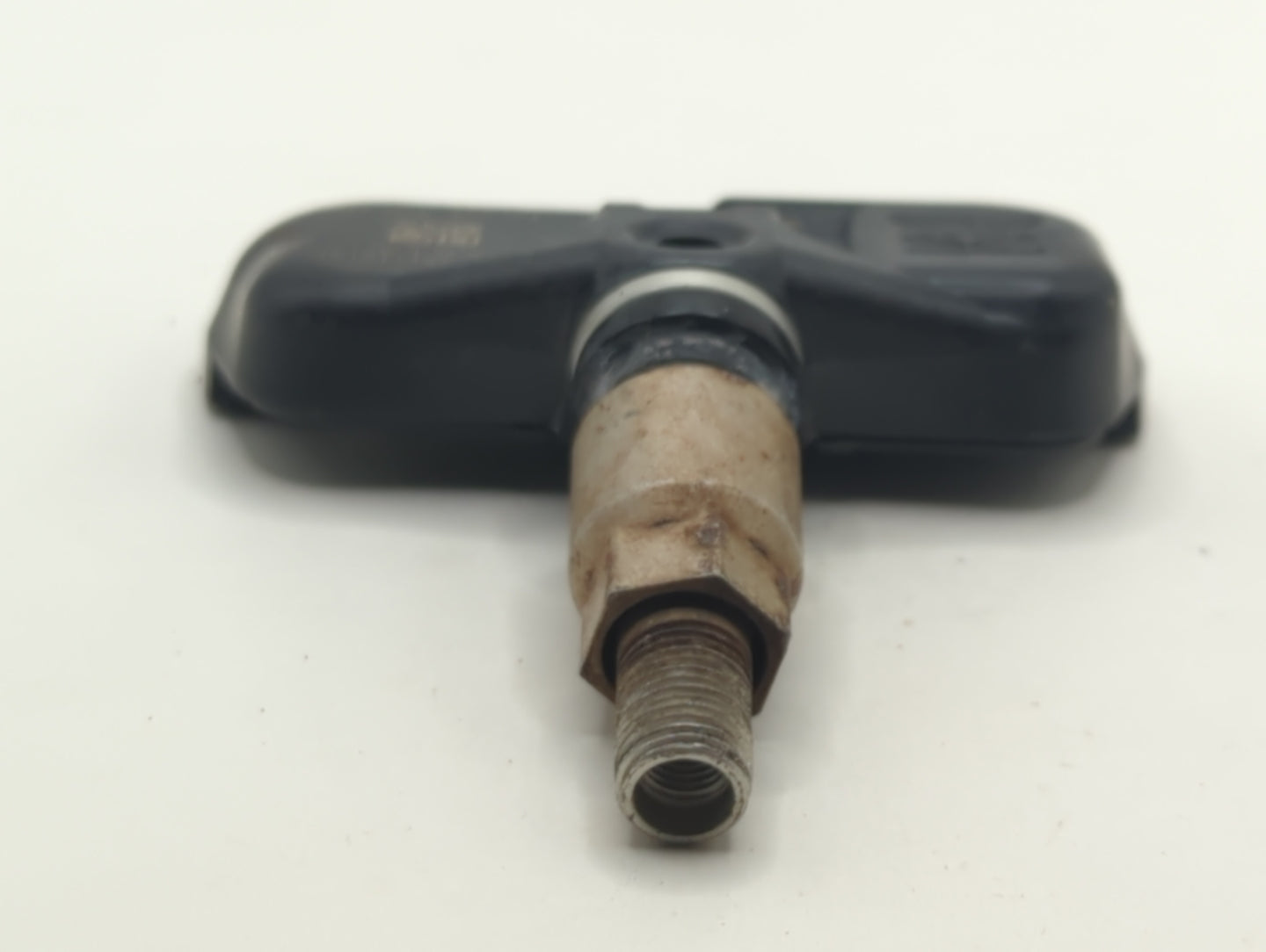 2013 Toyota Highlander Tire Pressure Monitoring System Sensor Tpms - Oemusedautoparts1.com