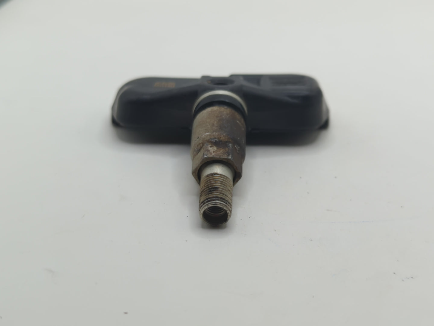 2013 Toyota Highlander Tire Pressure Monitoring System Sensor Tpms - Oemusedautoparts1.com