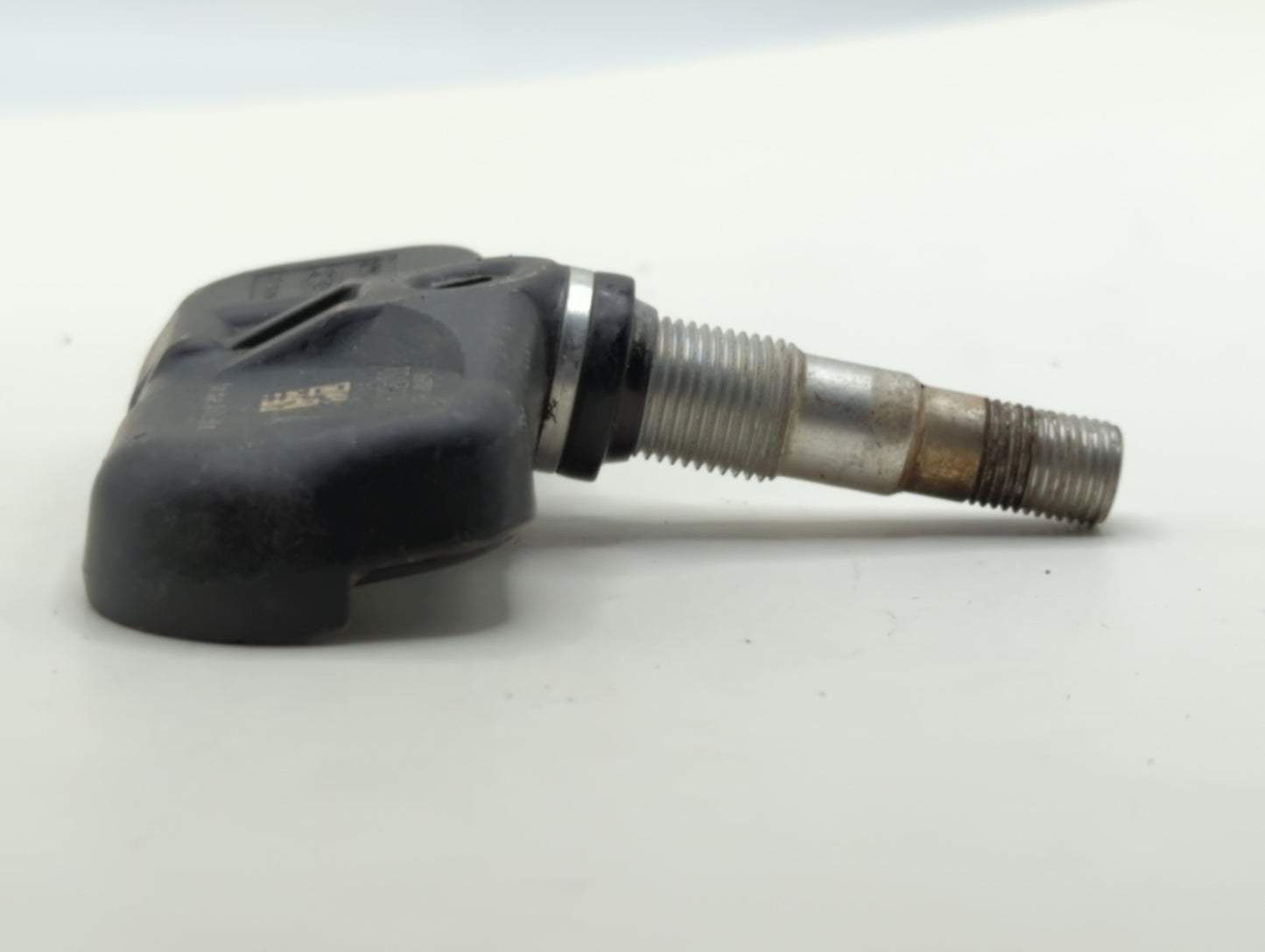 2013 Toyota Highlander Tire Pressure Monitoring System Sensor Tpms - Oemusedautoparts1.com