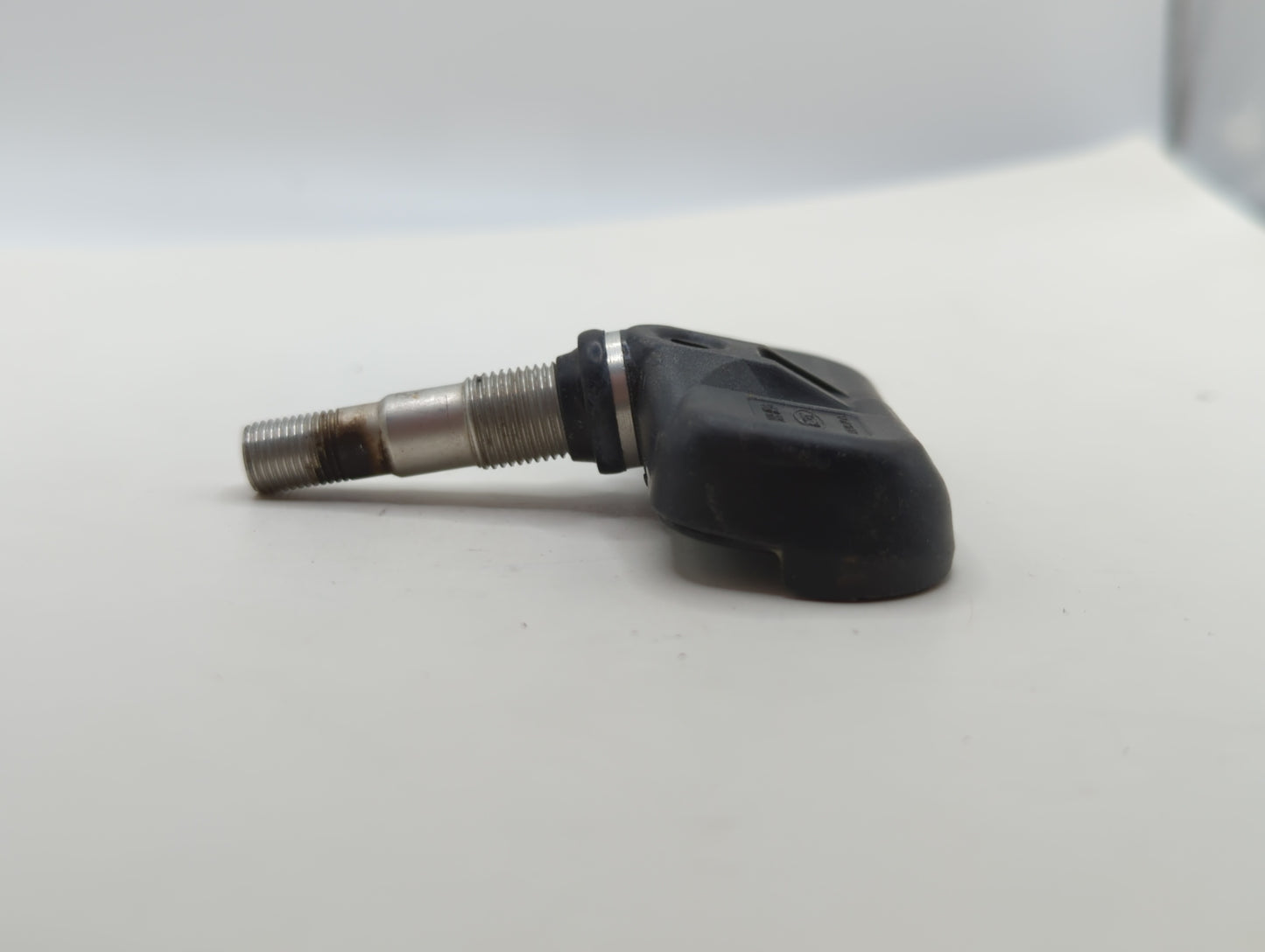 2013 Toyota Highlander Tire Pressure Monitoring System Sensor Tpms - Oemusedautoparts1.com