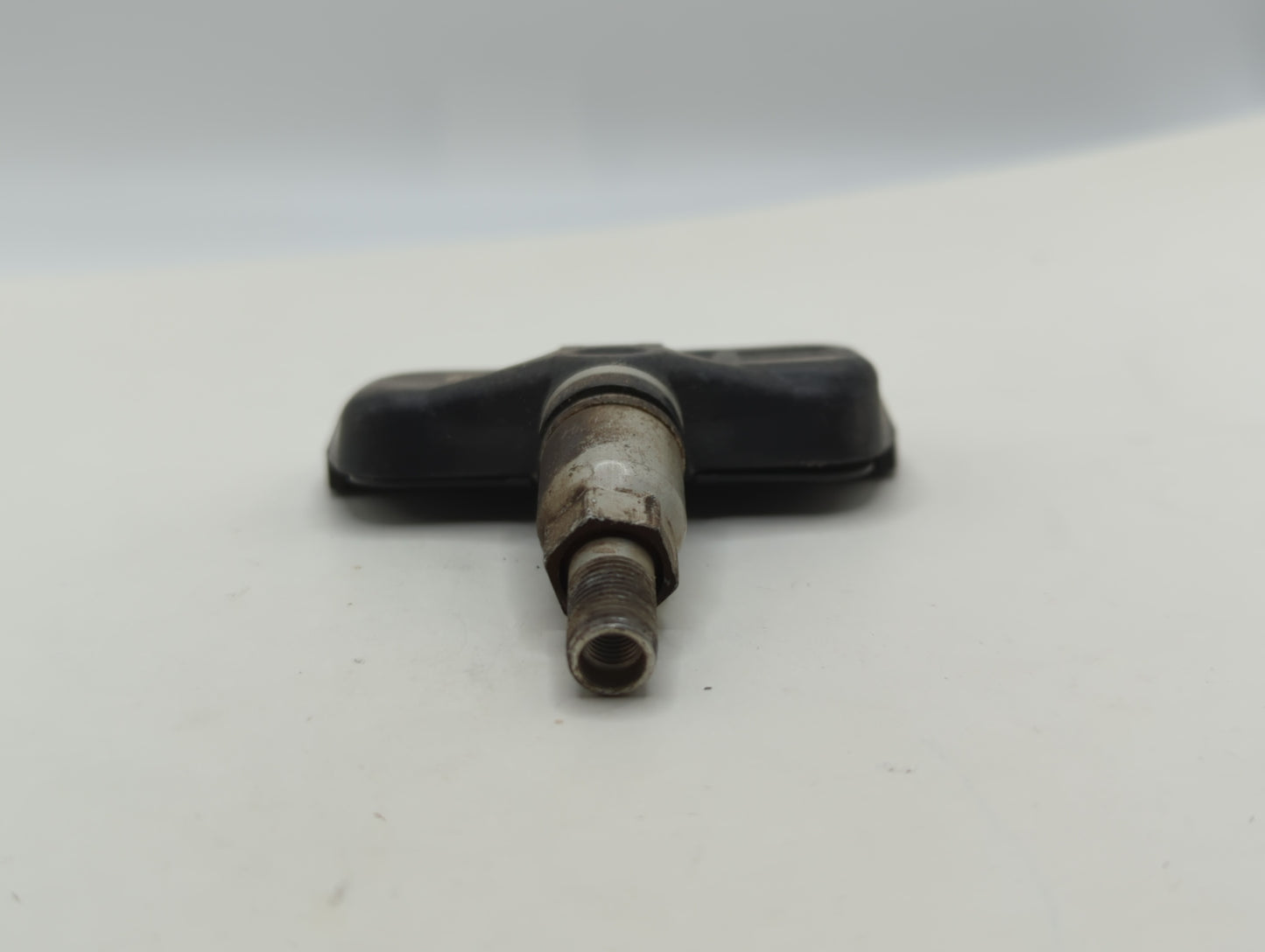 2013 Toyota Highlander Tire Pressure Monitoring System Sensor Tpms - Oemusedautoparts1.com