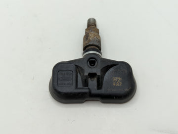 2013 Toyota Highlander Tire Pressure Monitoring System Sensor Tpms - Oemusedautoparts1.com