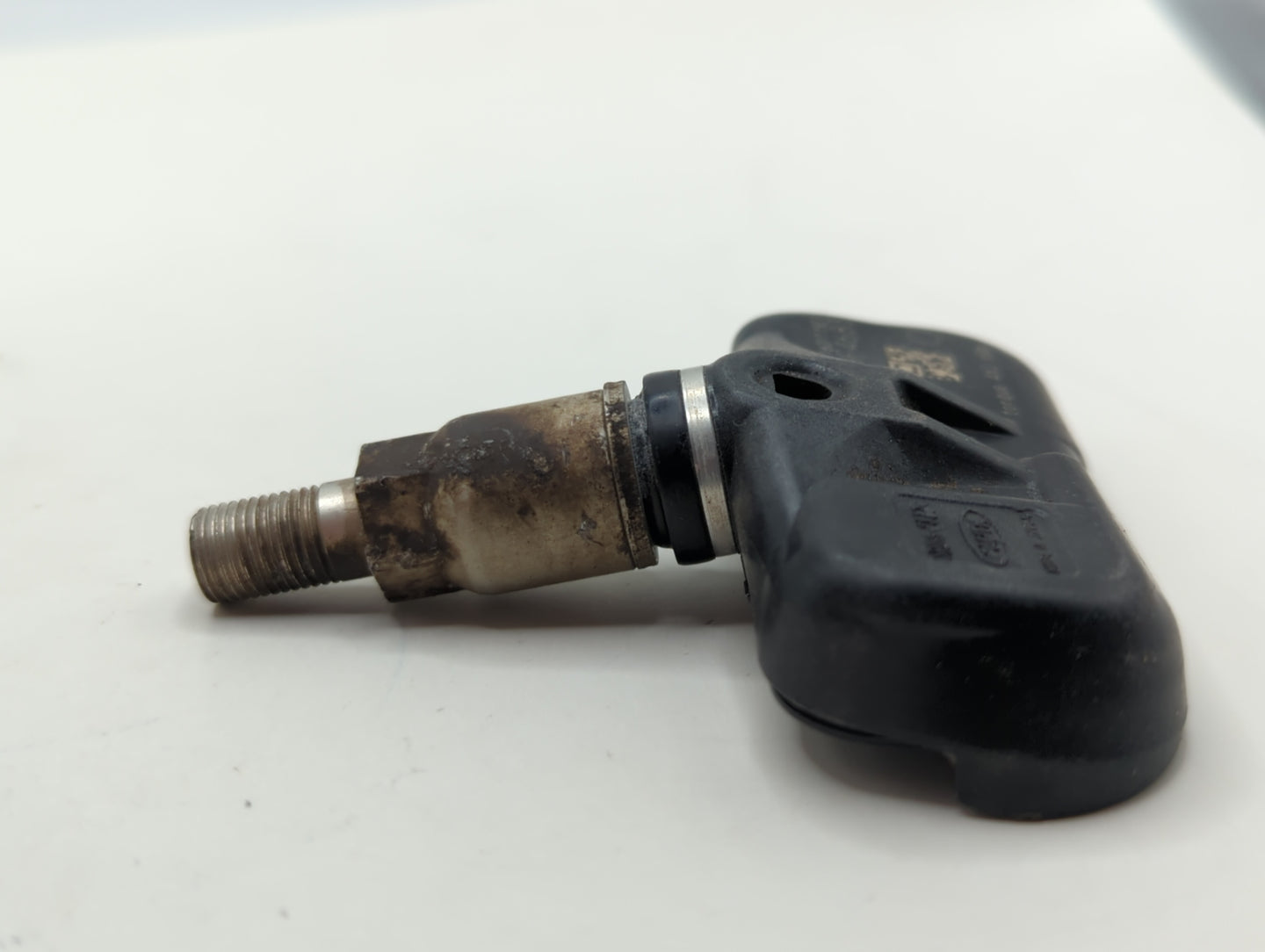 2013 Toyota Highlander Tire Pressure Monitoring System Sensor Tpms - Oemusedautoparts1.com