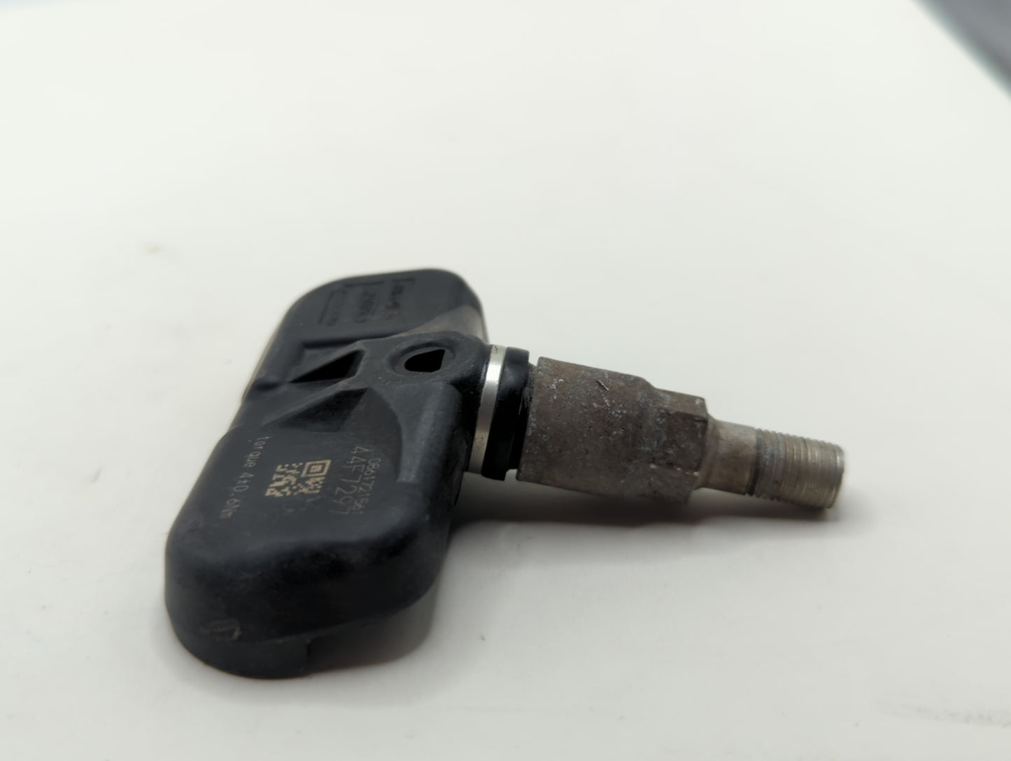 2013 Toyota Highlander Tire Pressure Monitoring System Sensor Tpms - Oemusedautoparts1.com