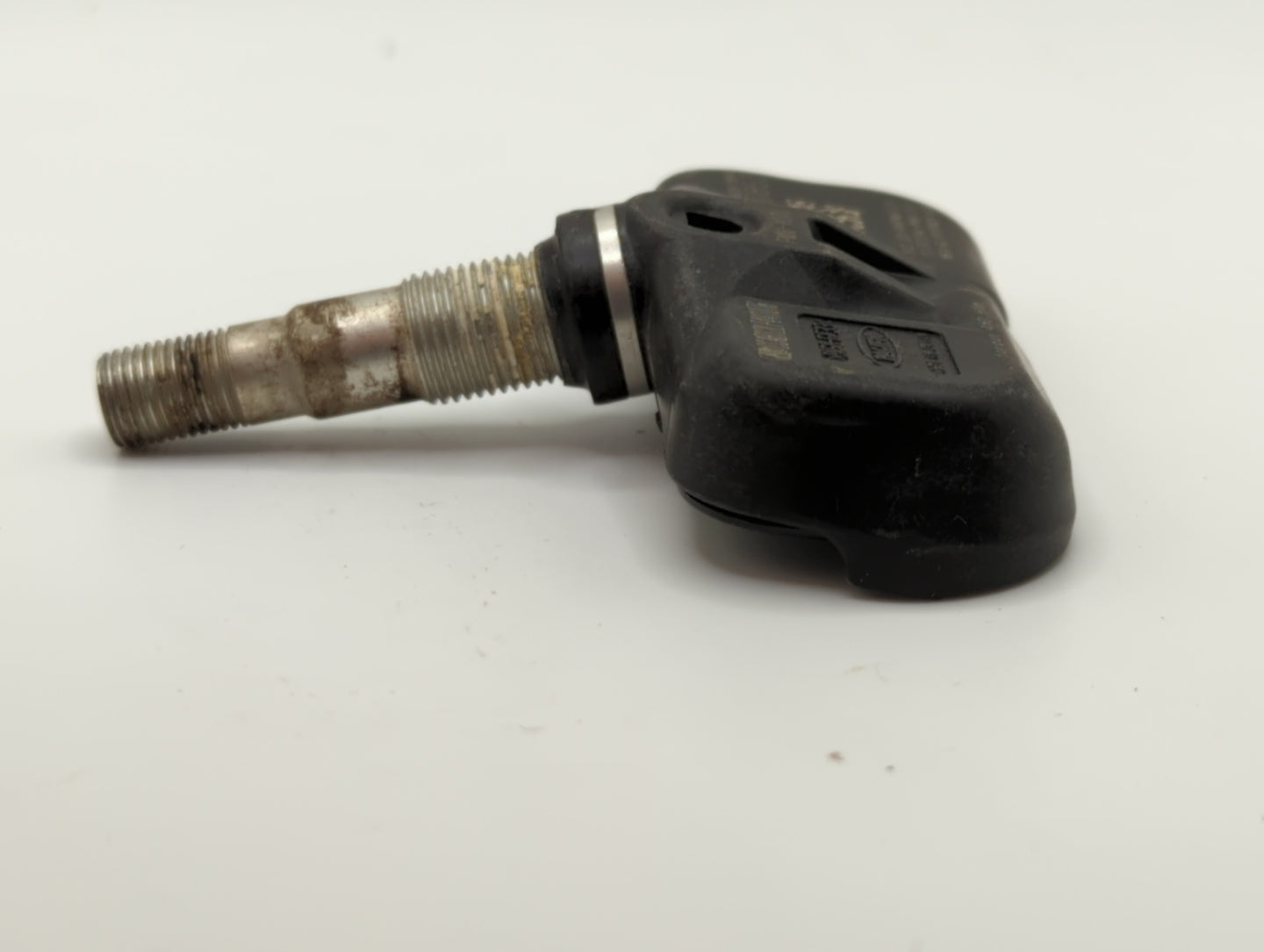 2013 Toyota Highlander Tire Pressure Monitoring System Sensor Tpms - Oemusedautoparts1.com