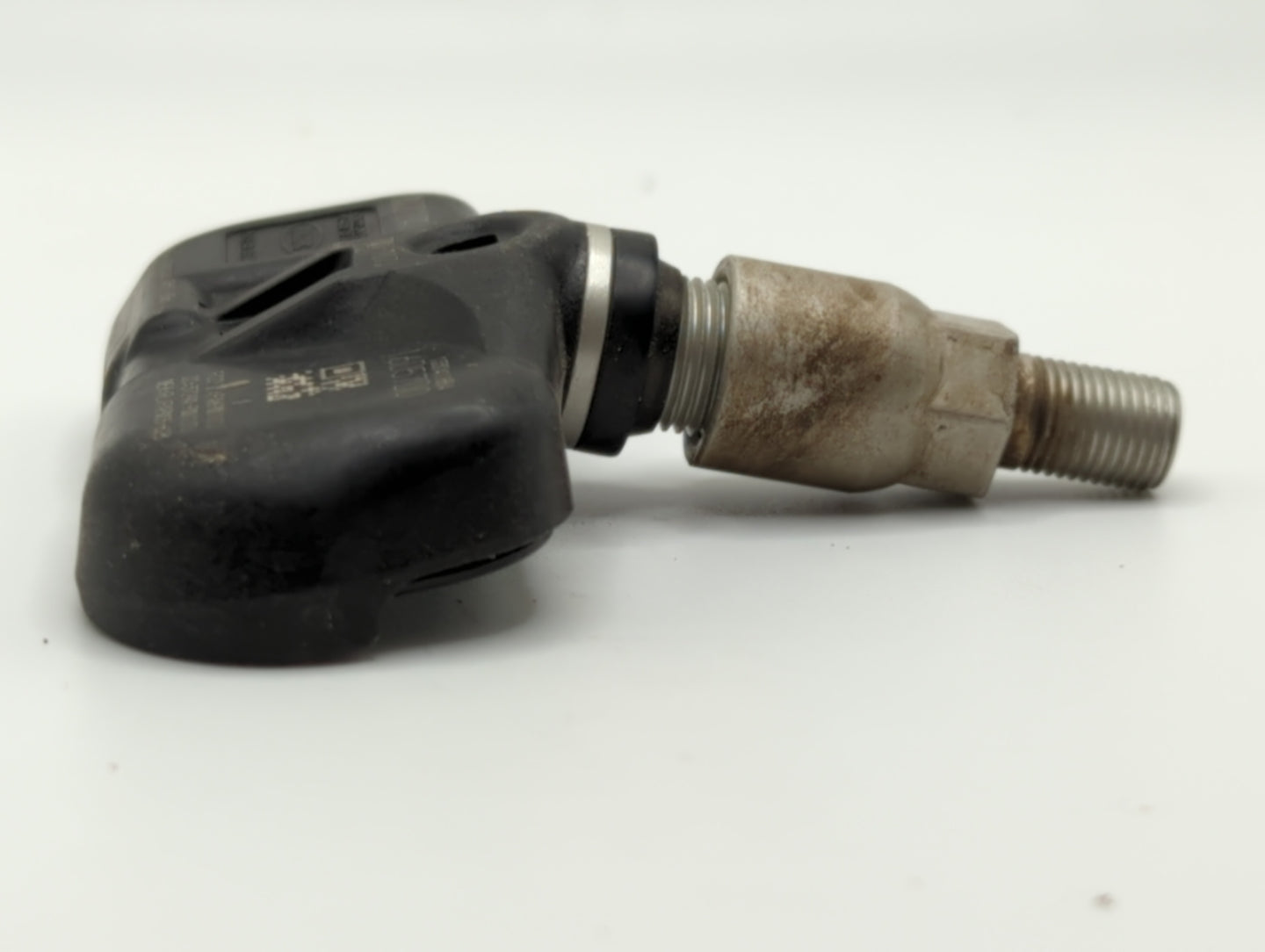 2013 Toyota Highlander Tire Pressure Monitoring System Sensor Tpms - Oemusedautoparts1.com