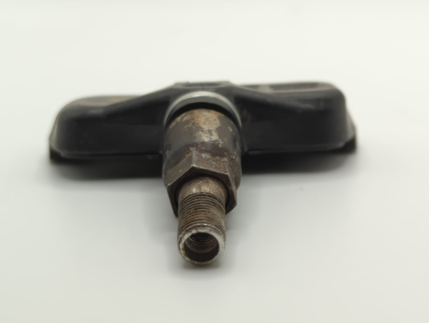 2013 Toyota Highlander Tire Pressure Monitoring System Sensor Tpms - Oemusedautoparts1.com