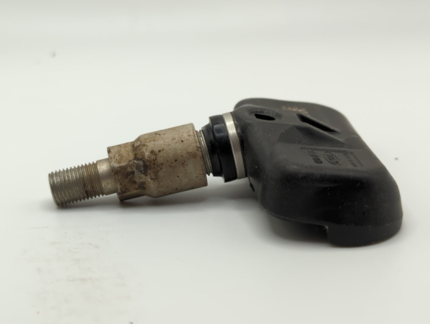 2013 Toyota Highlander Tire Pressure Monitoring System Sensor Tpms - Oemusedautoparts1.com