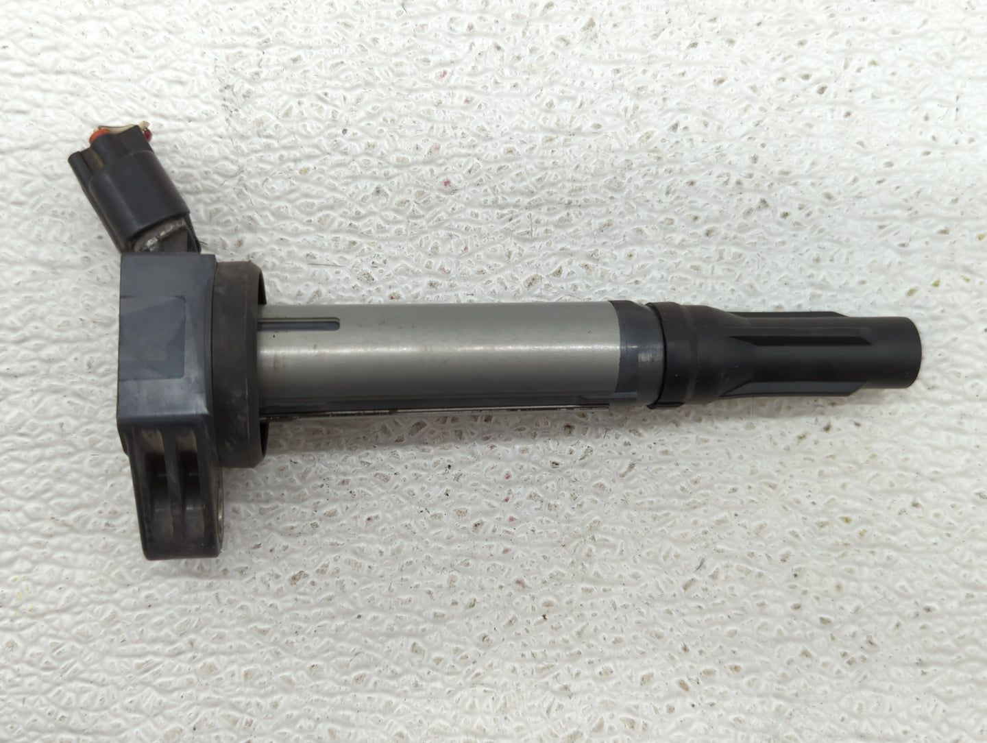 2008-2016 Toyota Highlander Ignition Coil Igniter Pack - Oemusedautoparts1.com