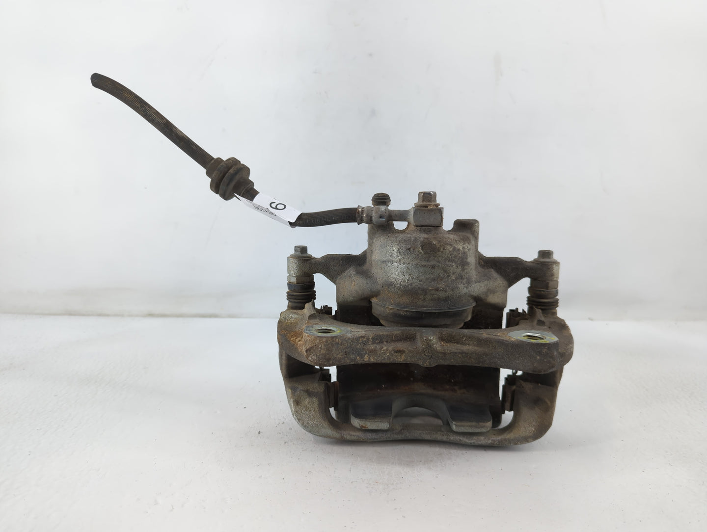 2008-2019 Toyota Highlander Front Passenger Right Brake Caliper - Oemusedautoparts1.com