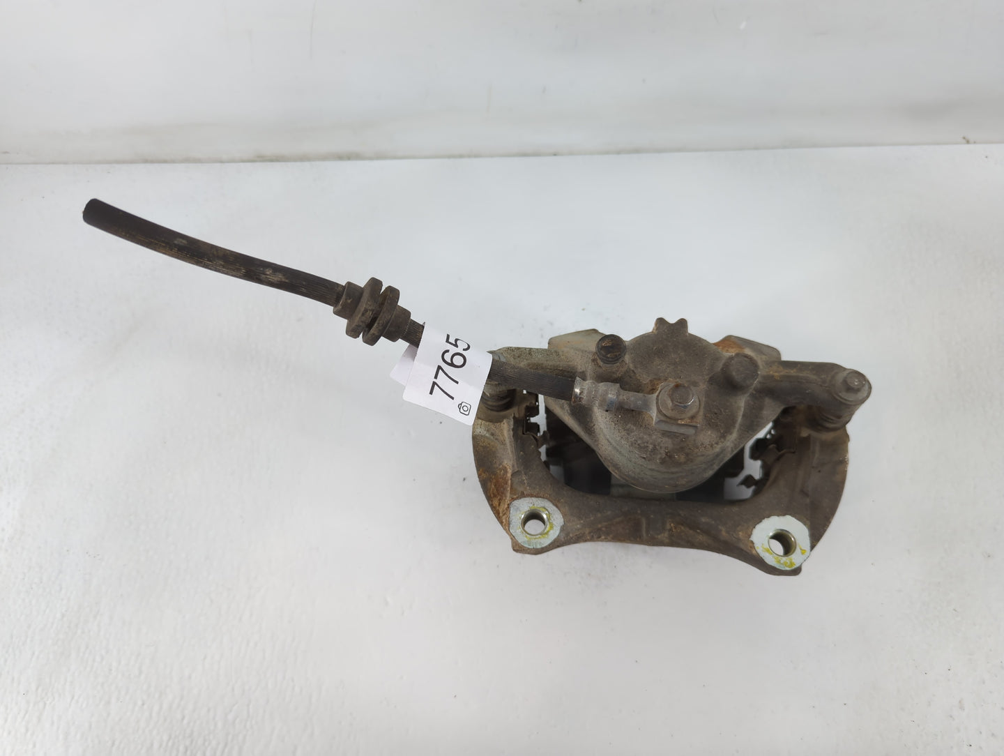 2008-2019 Toyota Highlander Front Passenger Right Brake Caliper - Oemusedautoparts1.com