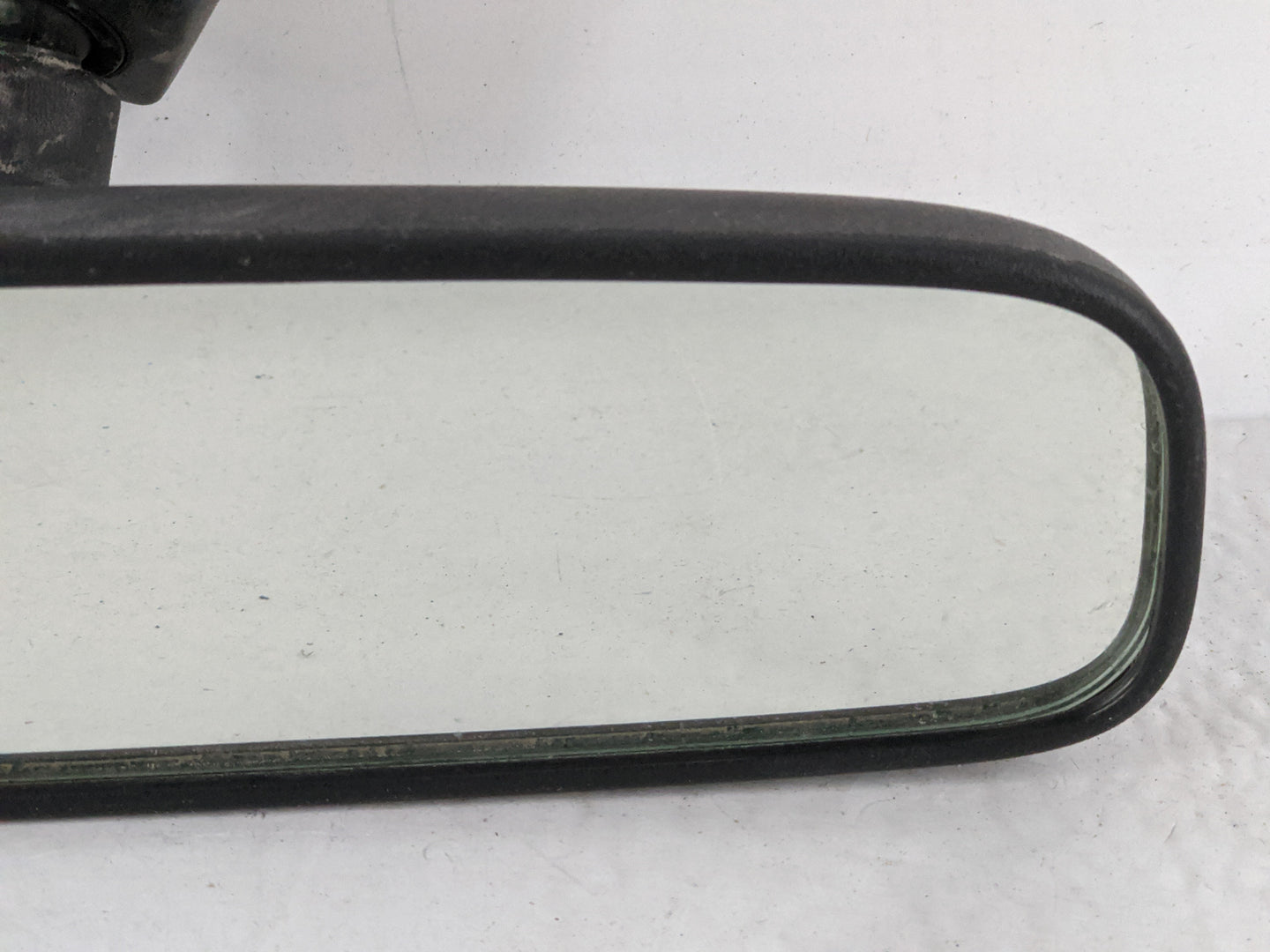 2004-2022 Toyota Prius Interior Rear View Mirror Replacement OEM P/N:E4022197 Fits OEM Used Auto Parts - Oemusedautoparts1.c