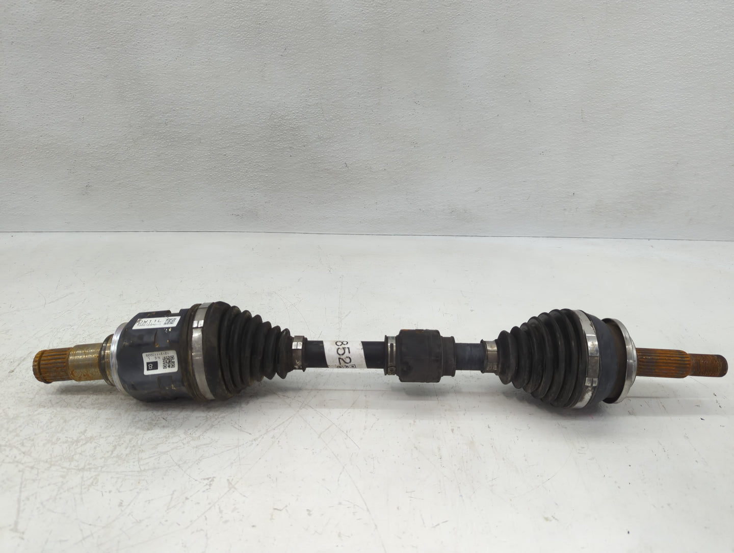 2010-2015 Toyota Prius Axle Shaft Front Driver Cv C/v - Oemusedautoparts1.com