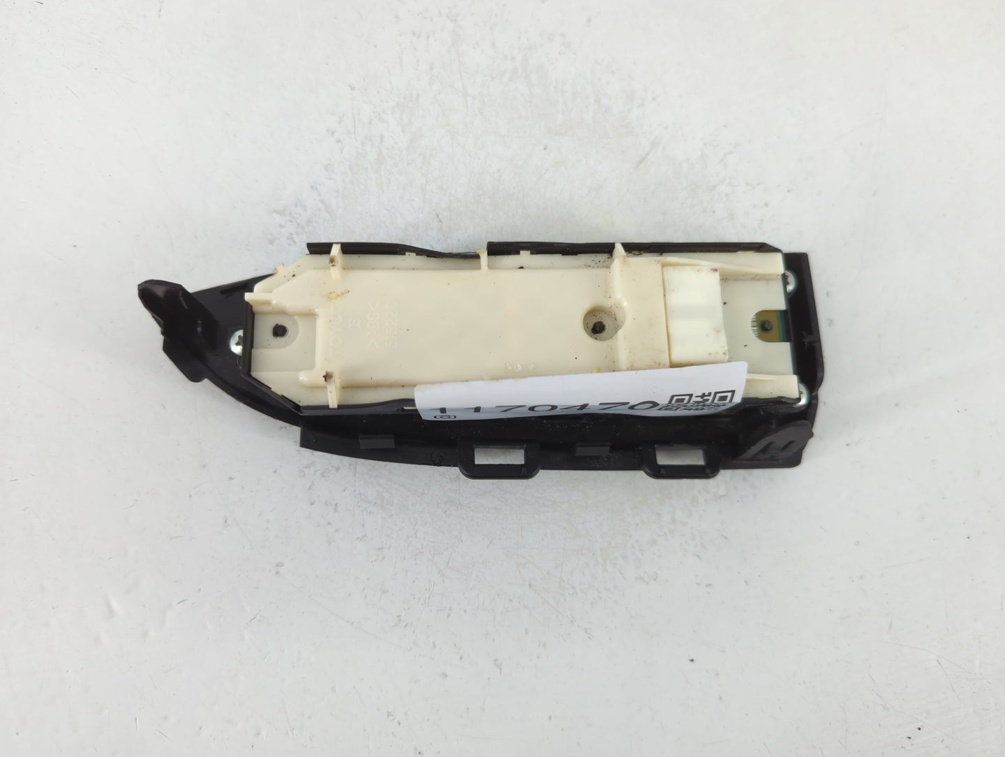 2010-2014 Toyota Prius Master Power Window Switch Replacement Driver Side Left P/N:515220 Fits OEM Used Auto Parts - Oemused