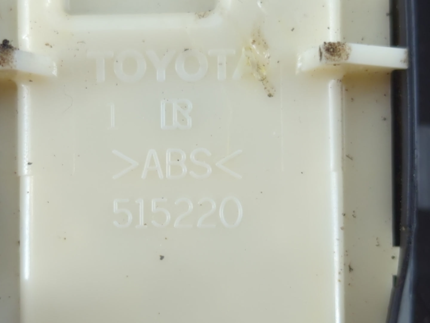 2010-2014 Toyota Prius Master Power Window Switch Replacement Driver Side Left P/N:515220 Fits OEM Used Auto Parts - Oemused