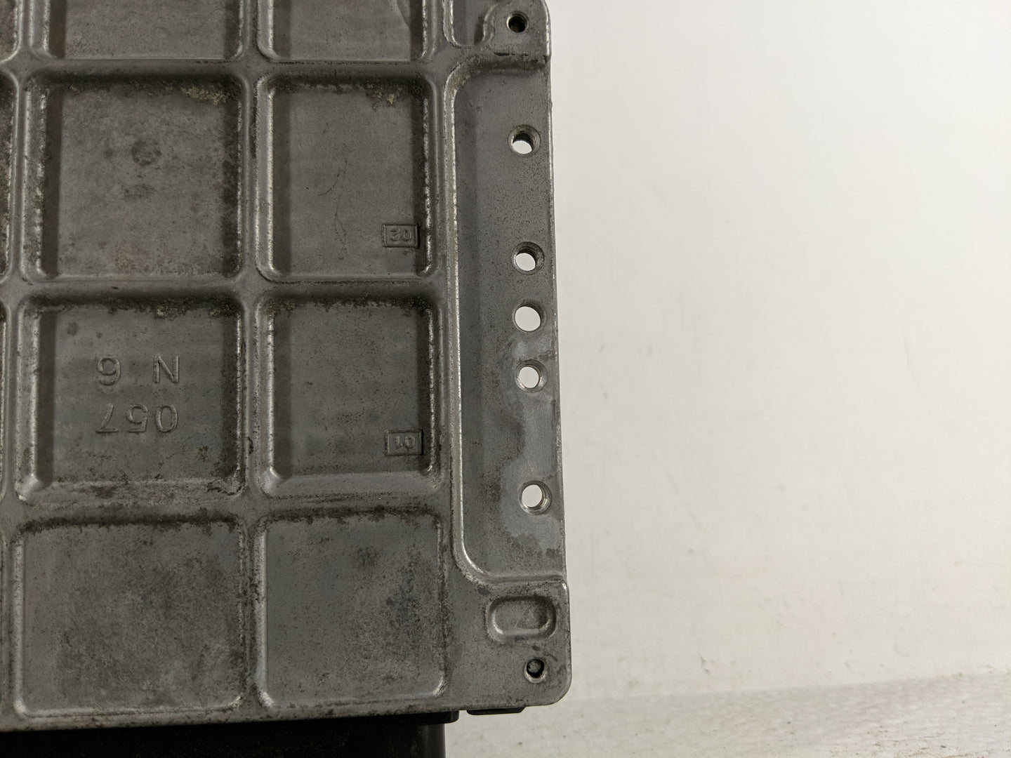 2012-2013 Toyota Prius PCM Engine Control Computer ECU ECM PCU OEM P/N:89661-47450 Fits Fits 2012 2013 OEM Used Auto Parts -