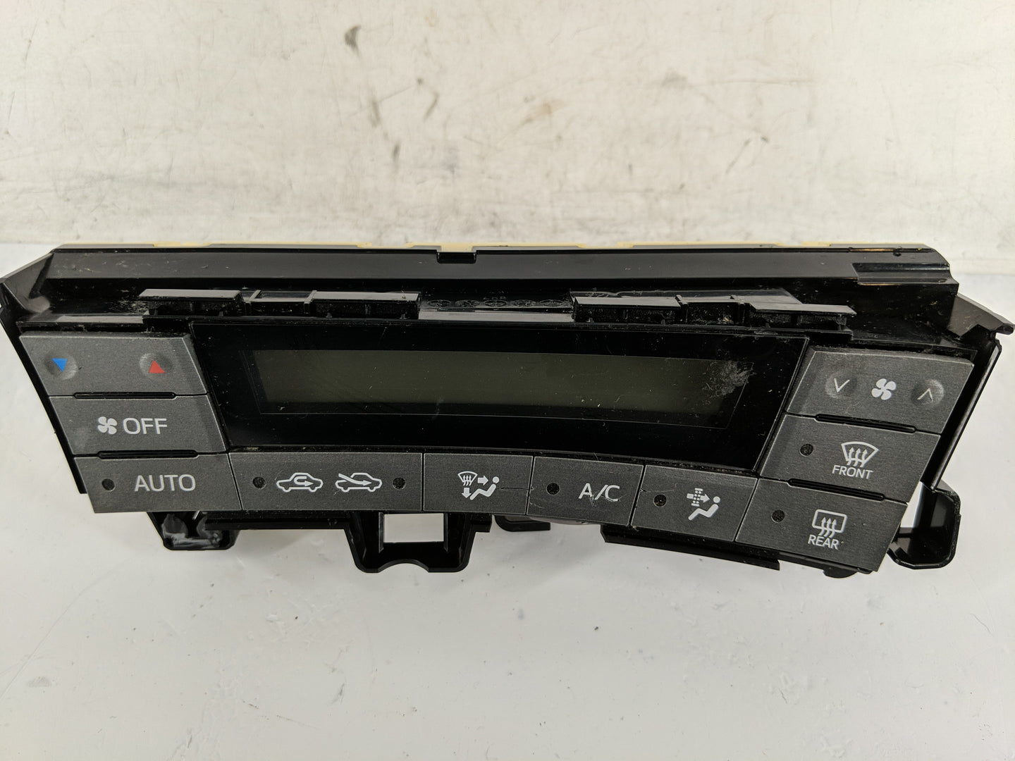 2013-2015 Toyota Prius Climate Control Module Temperature AC/Heater Replacement P/N:55900-47120 Fits Fits 2013 2014 2015 OEM