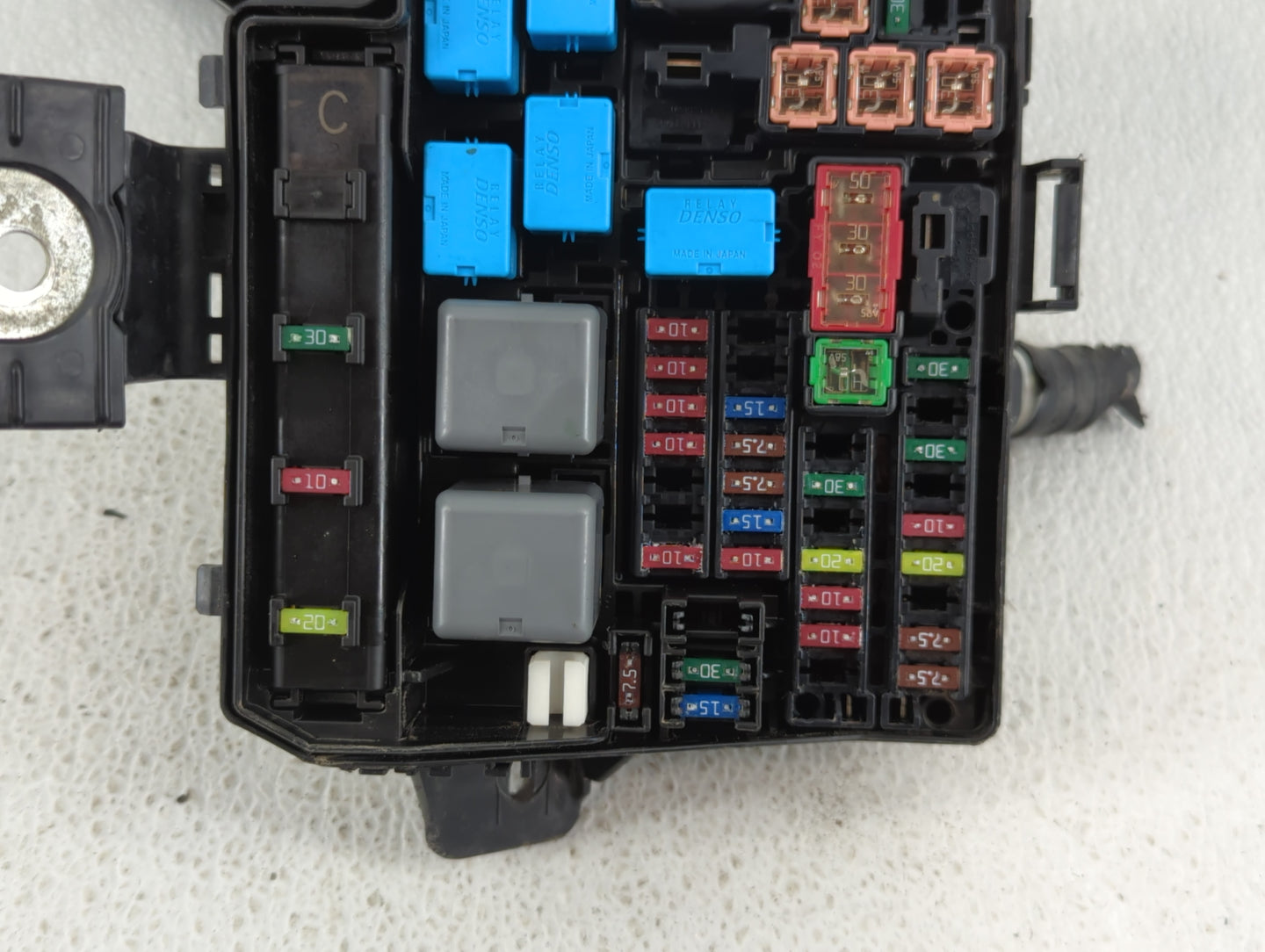 2013-2019 Toyota Prius Fusebox Fuse Box Panel Relay Module P/N:82641-47090 Fits Fits 2013 2014 2015 2016 2017 2018 2019 OEM 