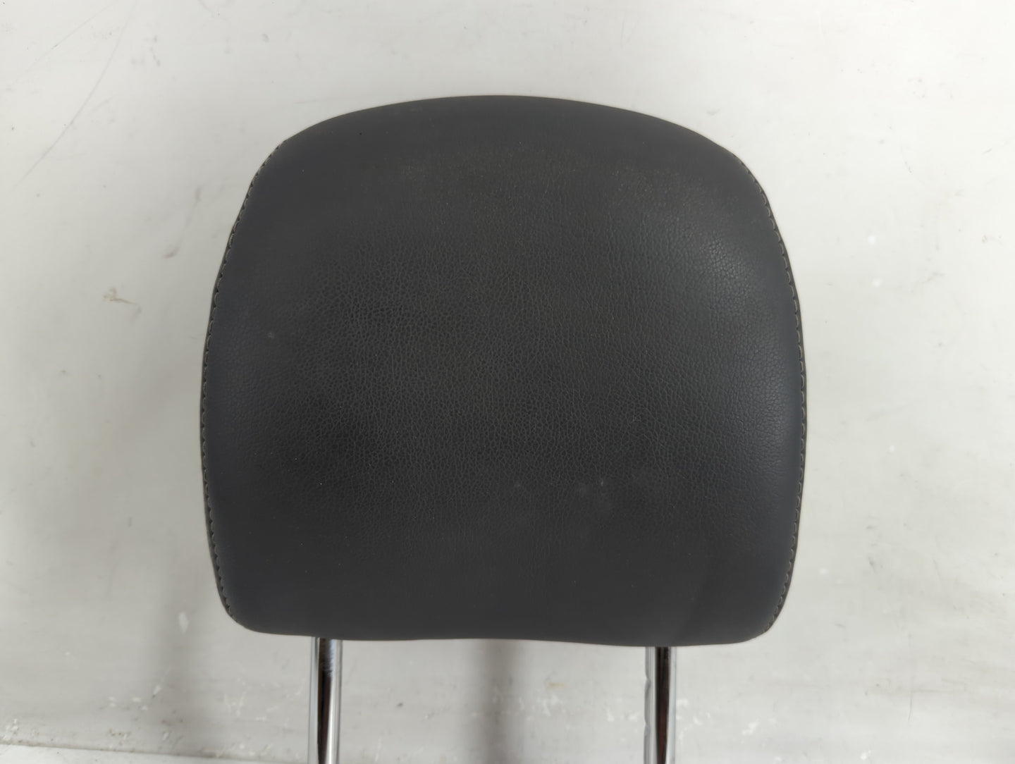 2013 Toyota Prius Headrest Head Rest Front Driver Passenger Seat Fits OEM Used Auto Parts - Oemusedautoparts1.com