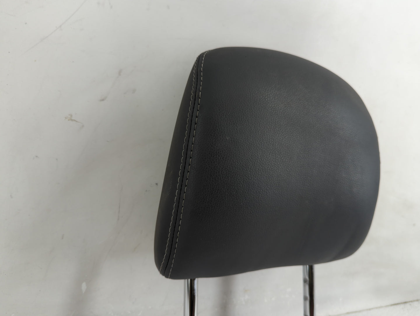 2013 Toyota Prius Headrest Head Rest Front Driver Passenger Seat Fits OEM Used Auto Parts - Oemusedautoparts1.com