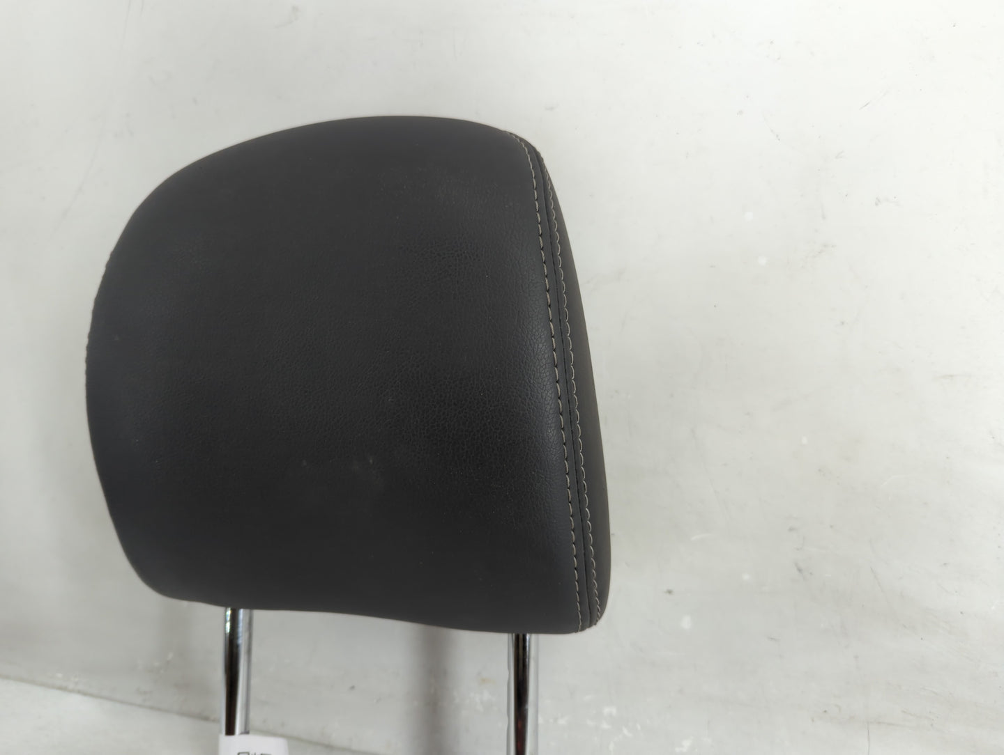 2013 Toyota Prius Headrest Head Rest Front Driver Passenger Seat Fits OEM Used Auto Parts - Oemusedautoparts1.com