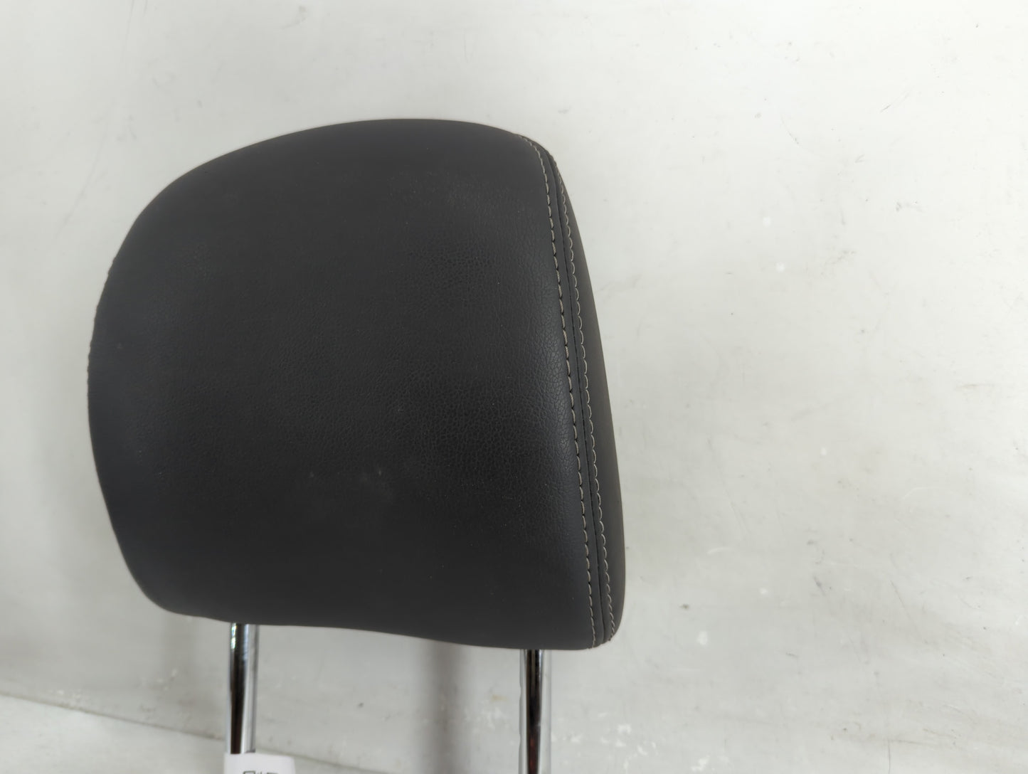 2013 Toyota Prius Headrest Head Rest Front Driver Passenger Seat Fits OEM Used Auto Parts - Oemusedautoparts1.com