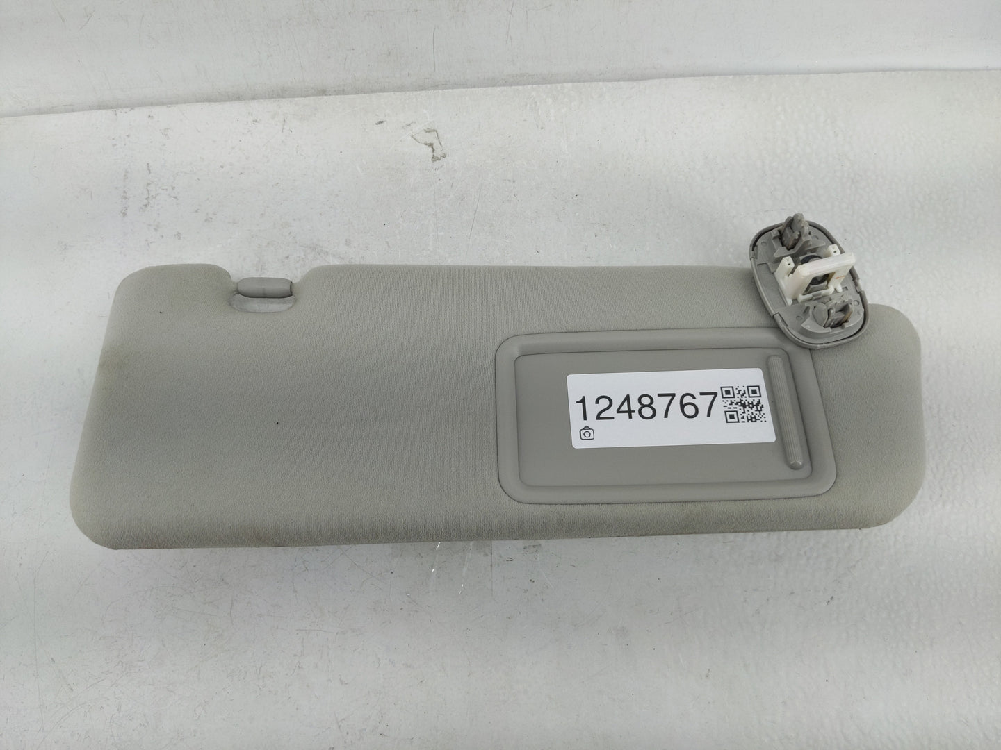 2010-2015 Toyota Prius Sun Visor Shade Replacement Passenger Right Mirror Fits Fits 2010 2011 2012 2013 2014 2015 OEM Used A