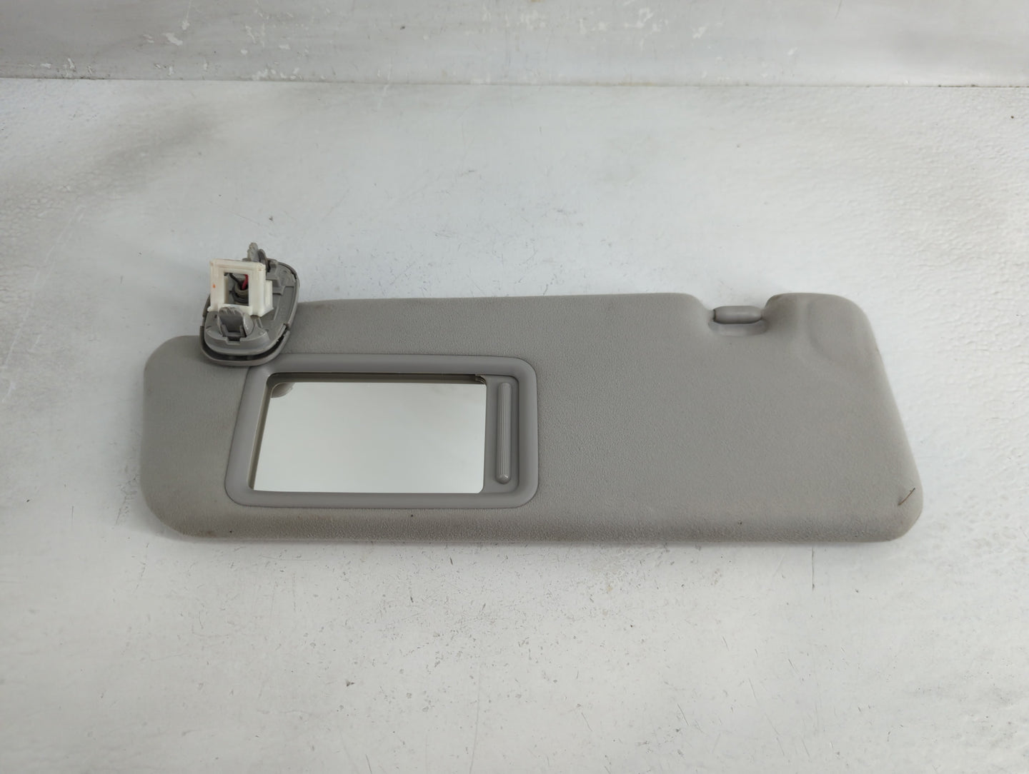 2012-2015 Toyota Prius Sun Visor Shade Replacement Driver Left Mirror Fits Fits 2012 2013 2014 2015 OEM Used Auto Parts - Oe