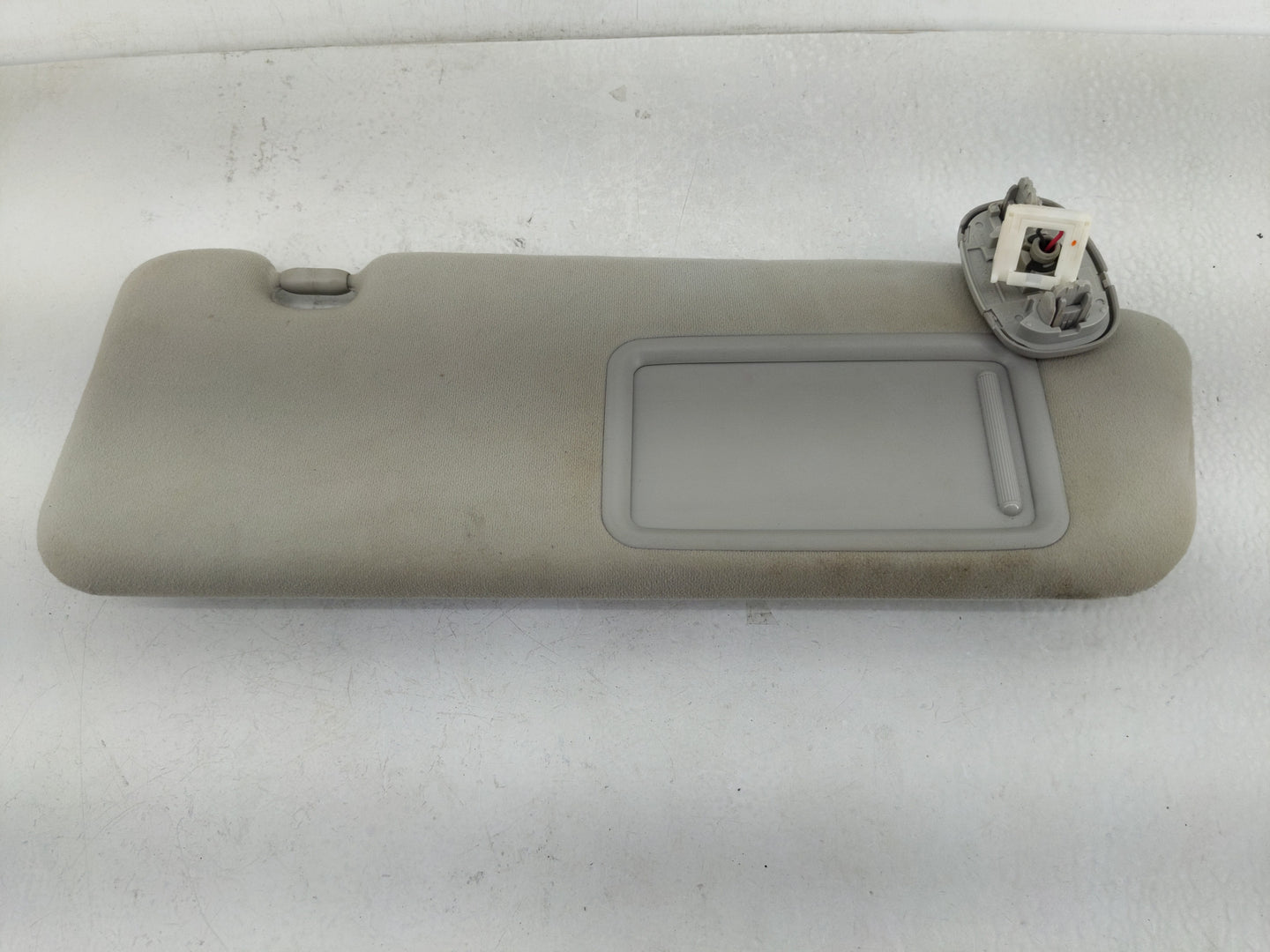 2010-2015 Toyota Prius Sun Visor Shade Replacement Passenger Right Mirror Fits Fits 2010 2011 2012 2013 2014 2015 OEM Used A
