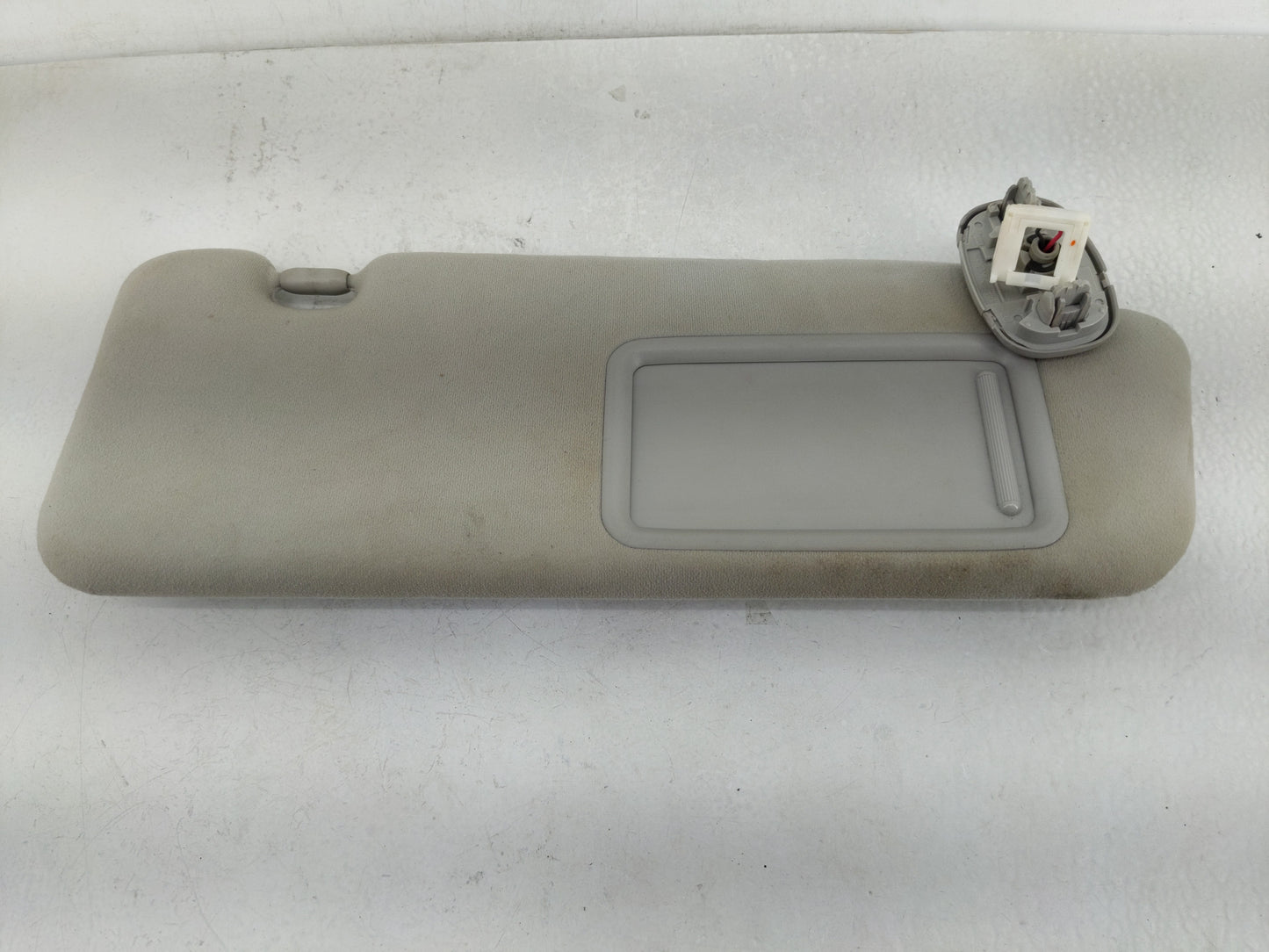 2010-2015 Toyota Prius Sun Visor Shade Replacement Passenger Right Mirror Fits Fits 2010 2011 2012 2013 2014 2015 OEM Used A