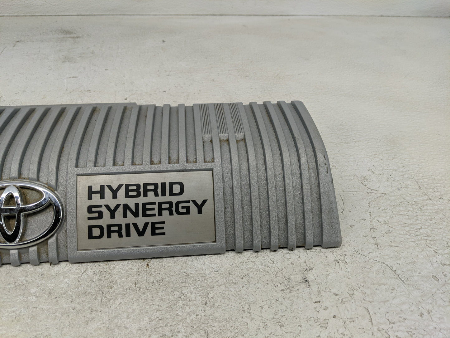 2013 Toyota Prius Engine Cover - Oemusedautoparts1.com