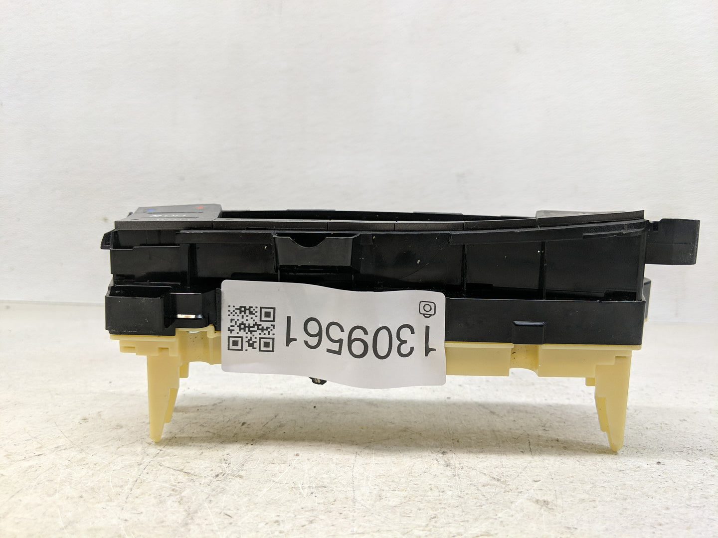 2013-2015 Toyota Prius Climate Control Module Temperature AC/Heater Replacement P/N:75D726 Fits Fits 2013 2014 2015 OEM Used