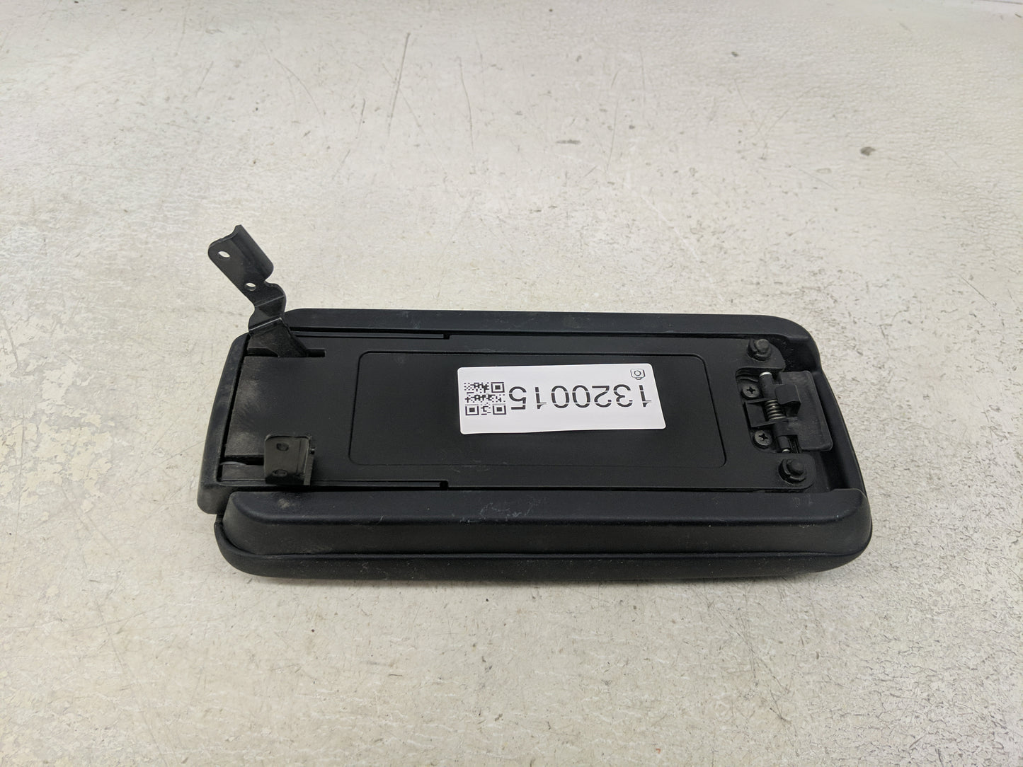 2013 Toyota Prius Center Console Armrest Cover Lid Fits OEM Used Auto Parts - Oemusedautoparts1.com