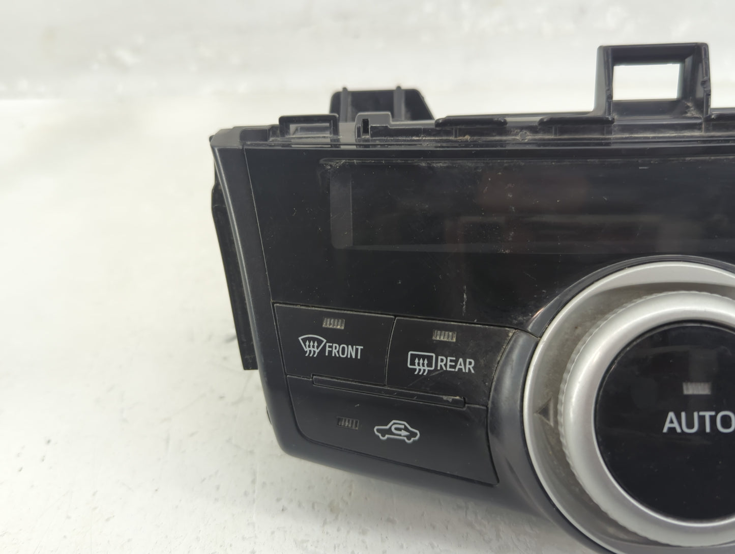 2012-2013 Toyota Prius Climate Control Module Temperature AC/Heater Replacement P/N:55900-47050 Fits Fits 2012 2013 OEM Used