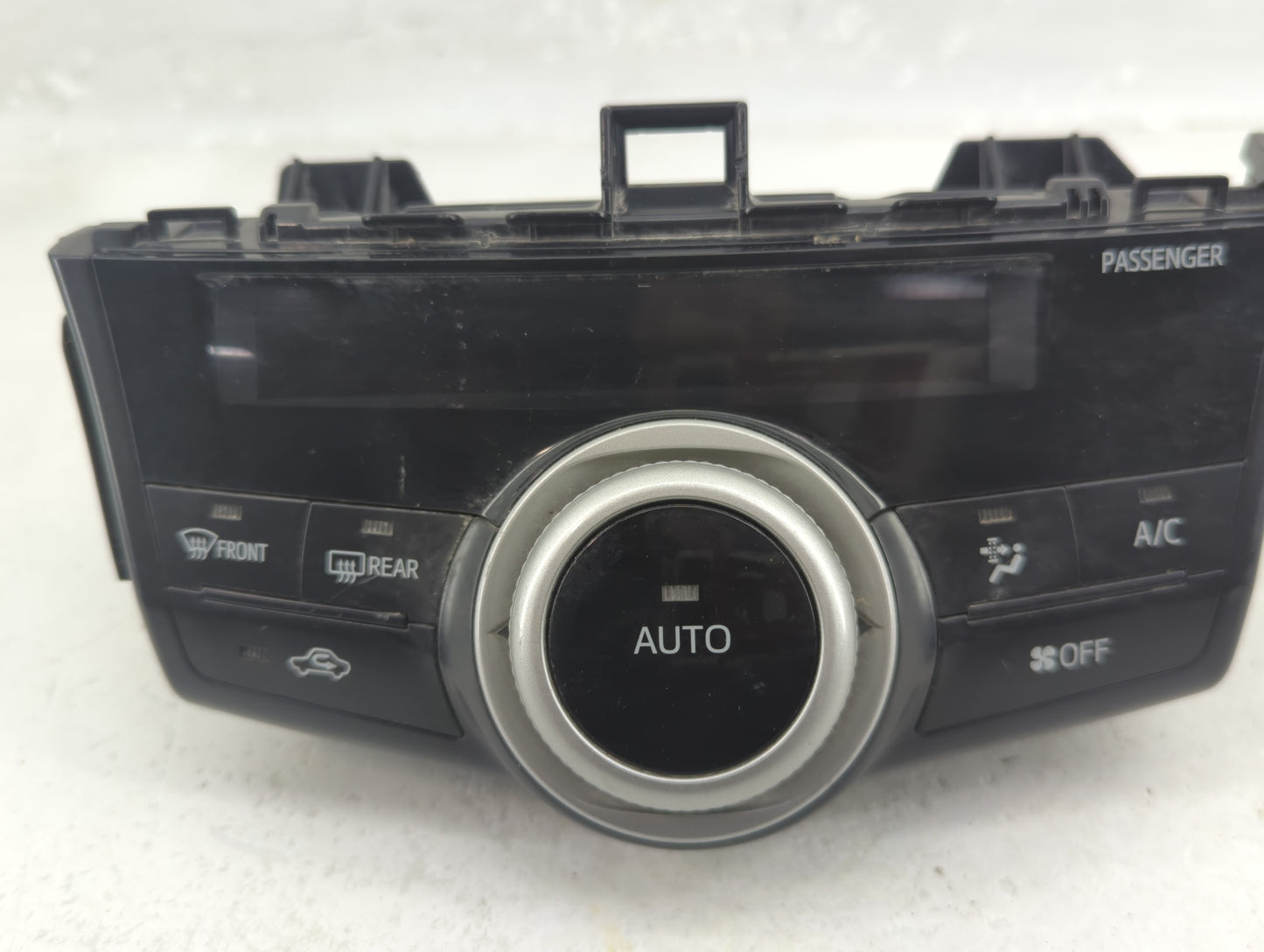 2012-2013 Toyota Prius Climate Control Module Temperature AC/Heater Replacement P/N:55900-47050 Fits Fits 2012 2013 OEM Used