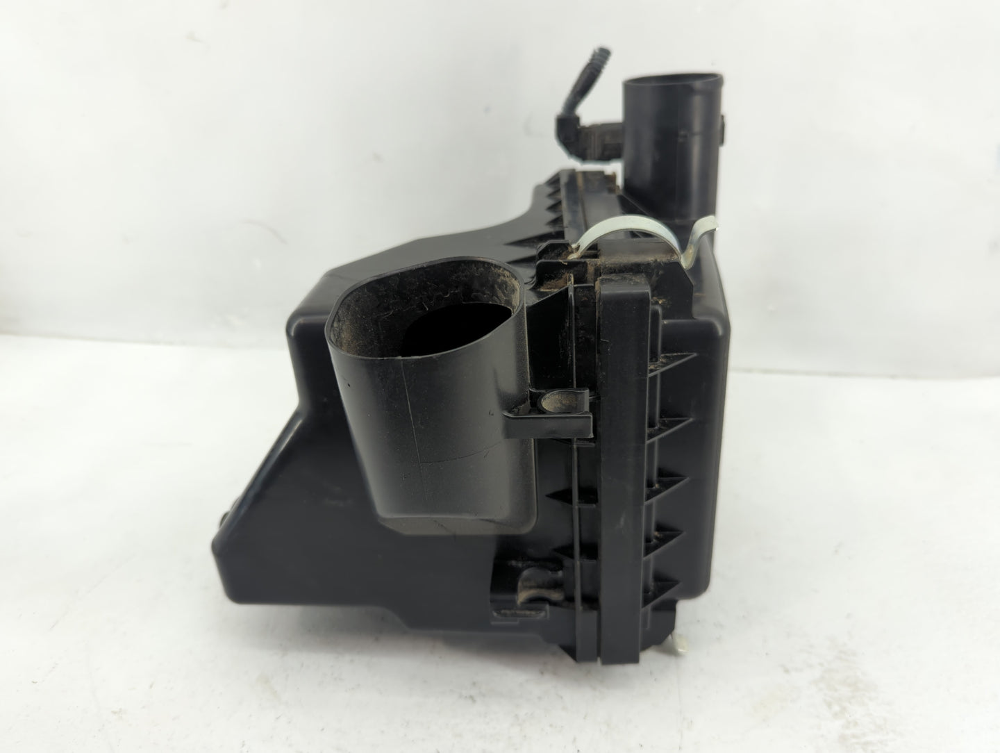 2010-2015 Toyota Prius Air Cleaner Intake-duct Hose Tube - Oemusedautoparts1.com